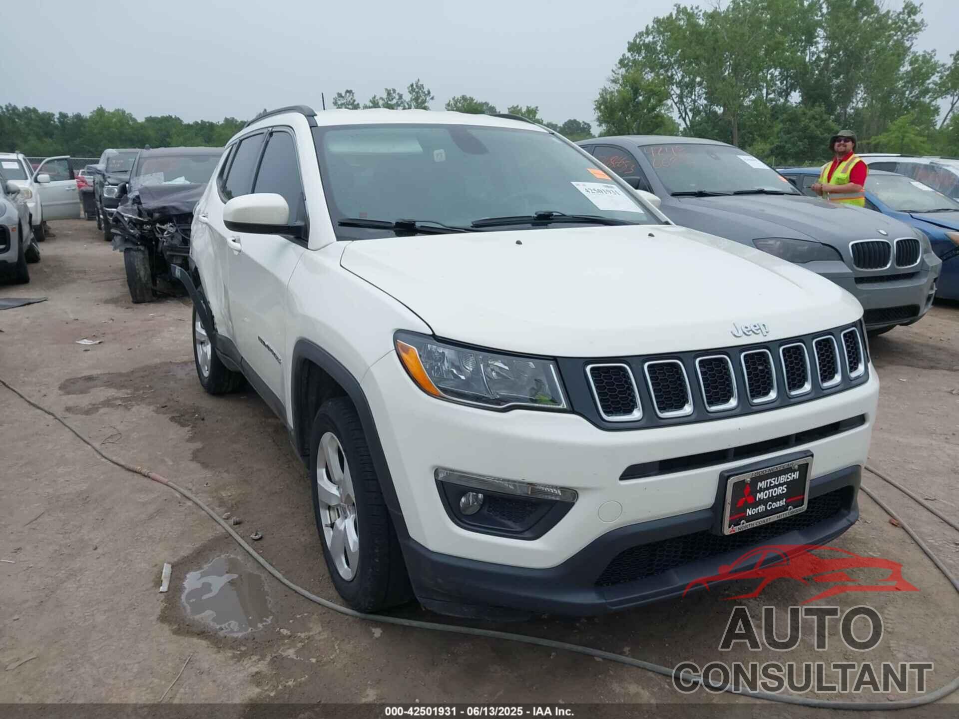 JEEP COMPASS 2018 - 3C4NJDBB4JT453583