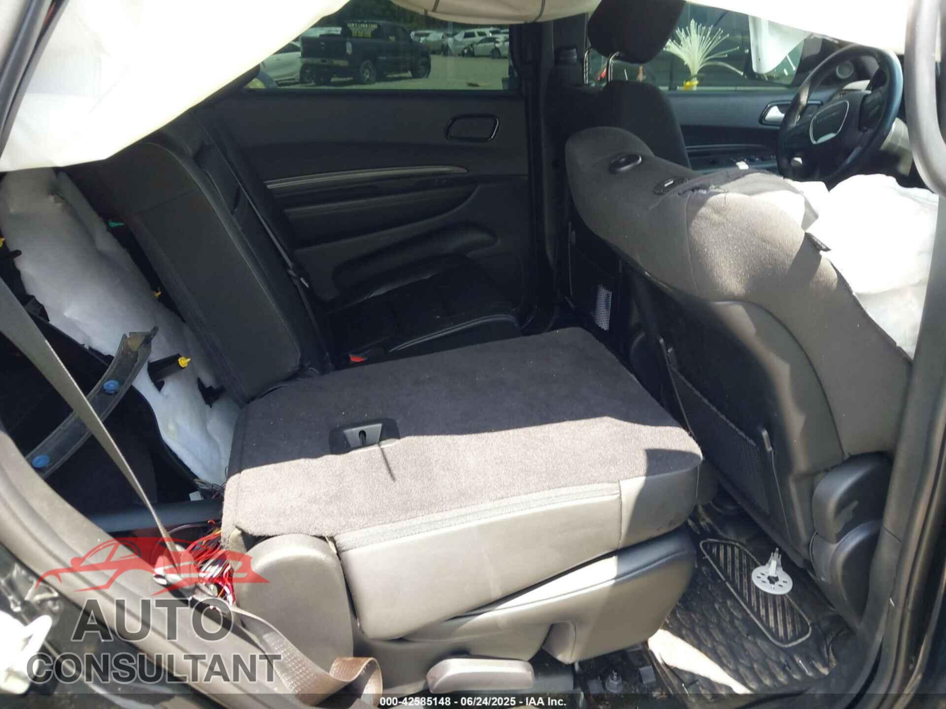 DODGE DURANGO 2023 - 1C4SDJFT9PC676816