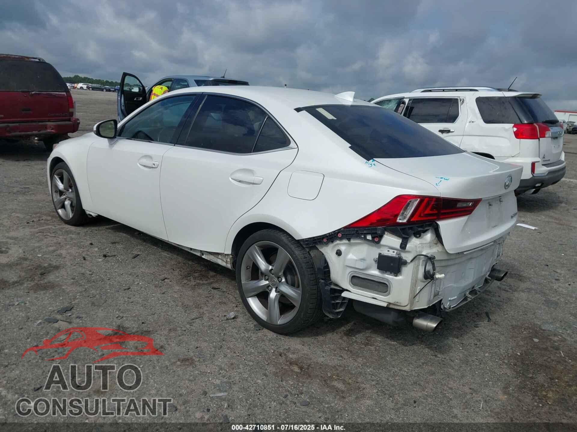 LEXUS IS 350 2014 - JTHBE1D26E5001237