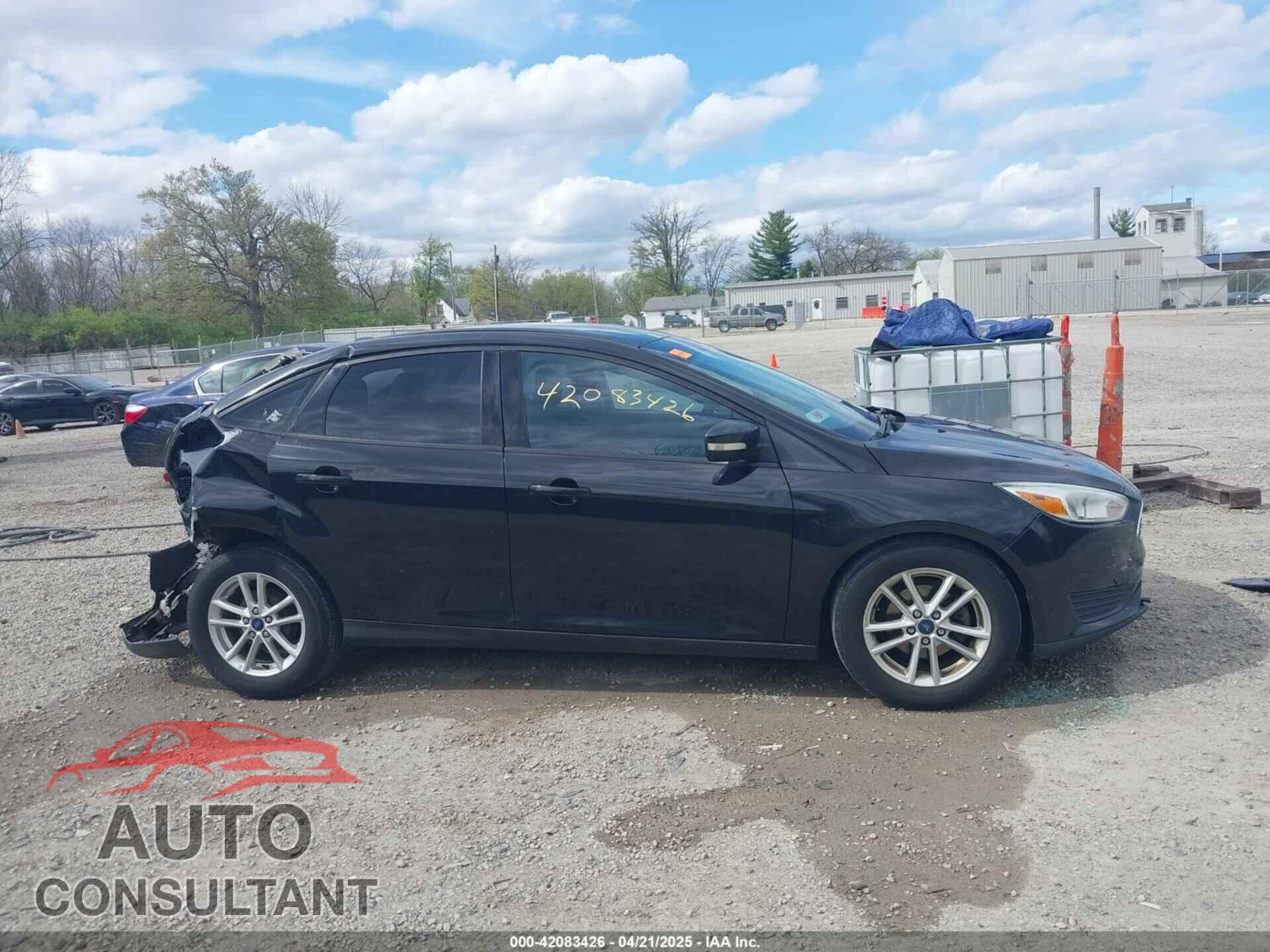 FORD FOCUS 2015 - 1FADP3F2XFL313187