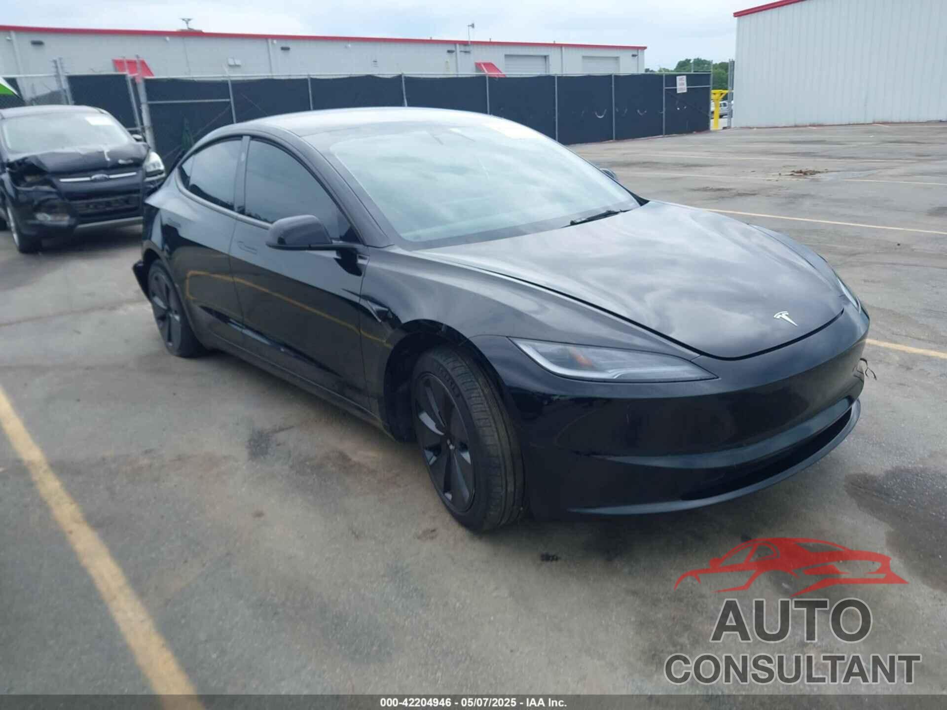 TESLA MODEL 3 2024 - 5YJ3E1EA0RF856726