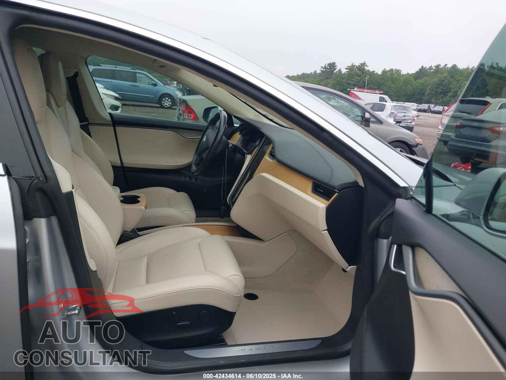 TESLA MODEL S 2018 - 5YJSA1E26JF264767
