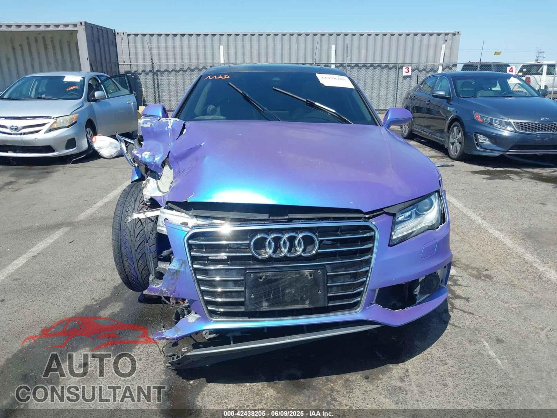AUDI A7 2012 - WAU2GAFC8CN088845