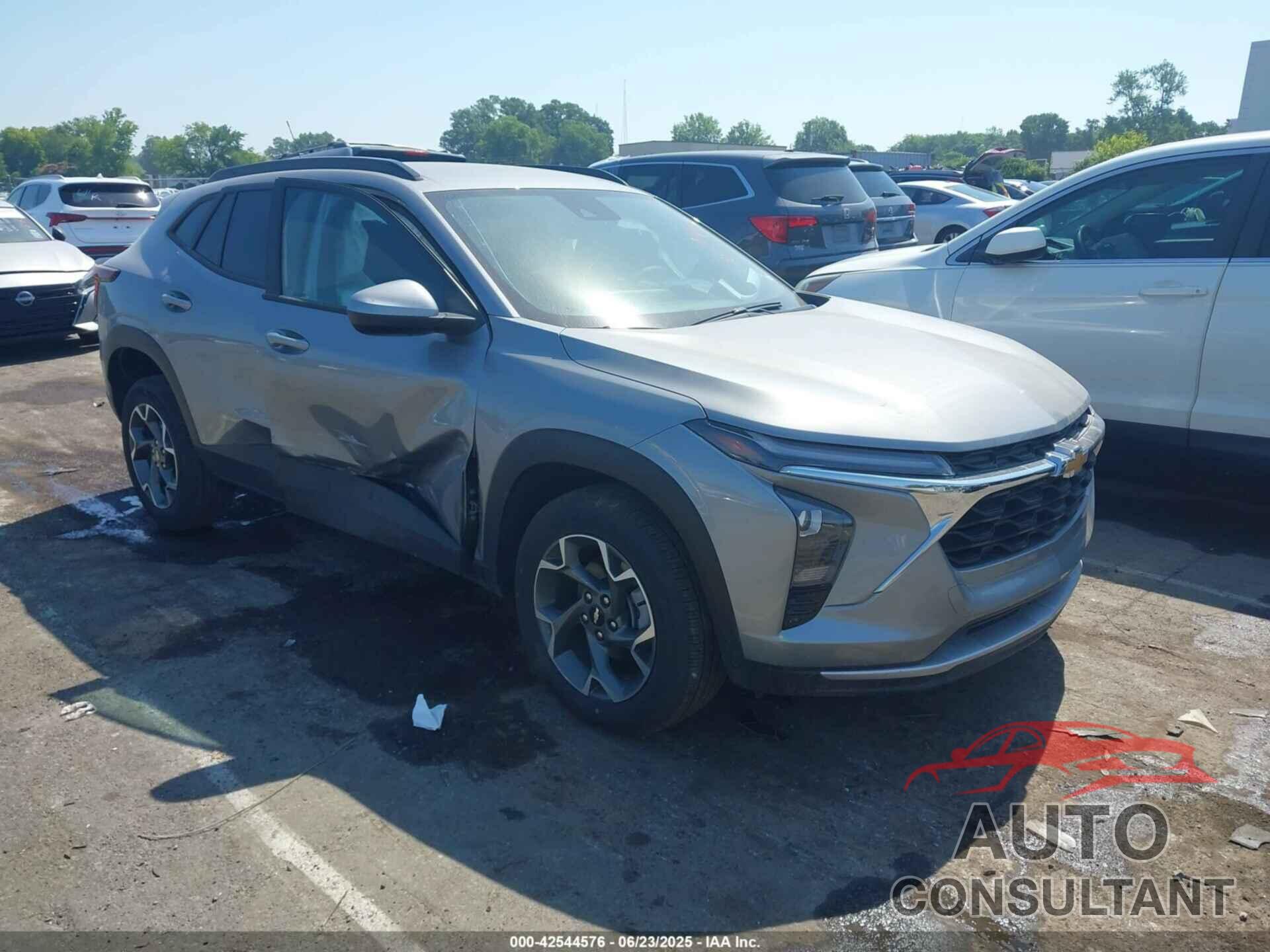 CHEVROLET TRAX 2024 - KL77LHE25RC229412