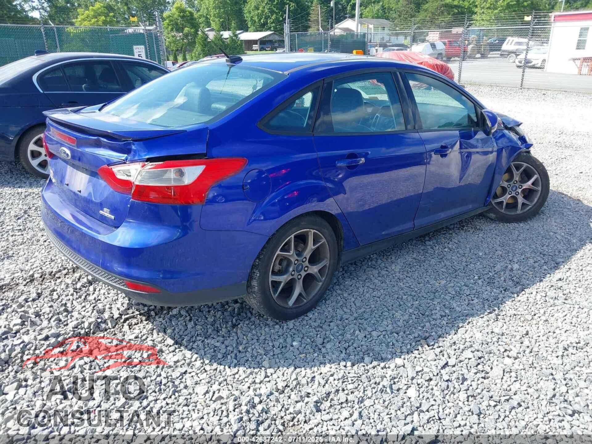 FORD FOCUS 2014 - 1FADP3F2XEL194443