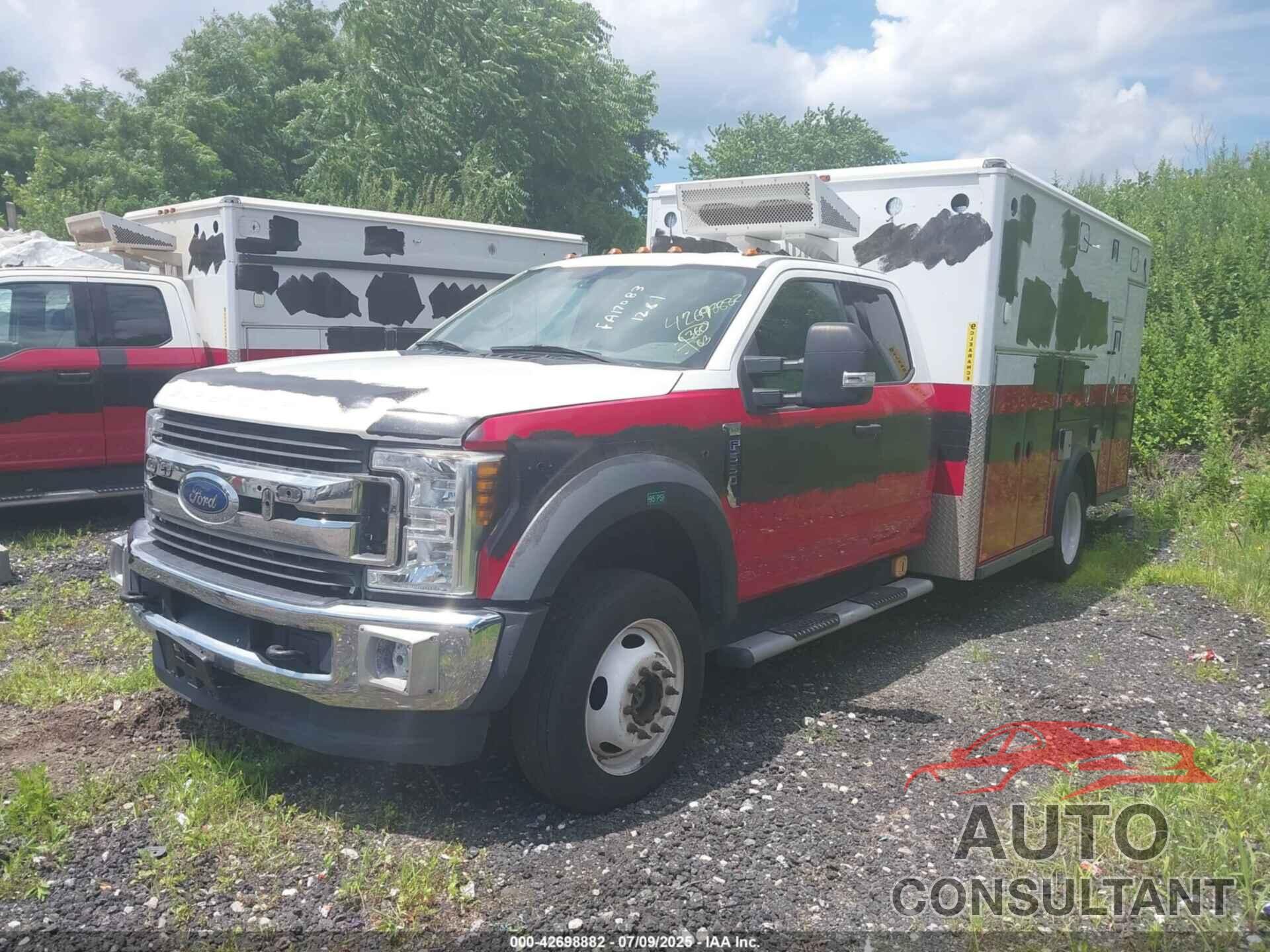 FORD F-550 CHASSIS 2017 - 1FD0X5HT3HEC91224