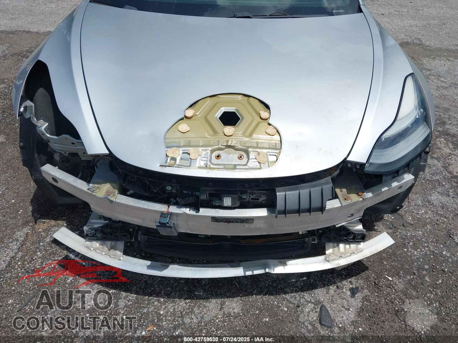 TESLA MODEL 3 2018 - 5YJ3E1EB7JF074825