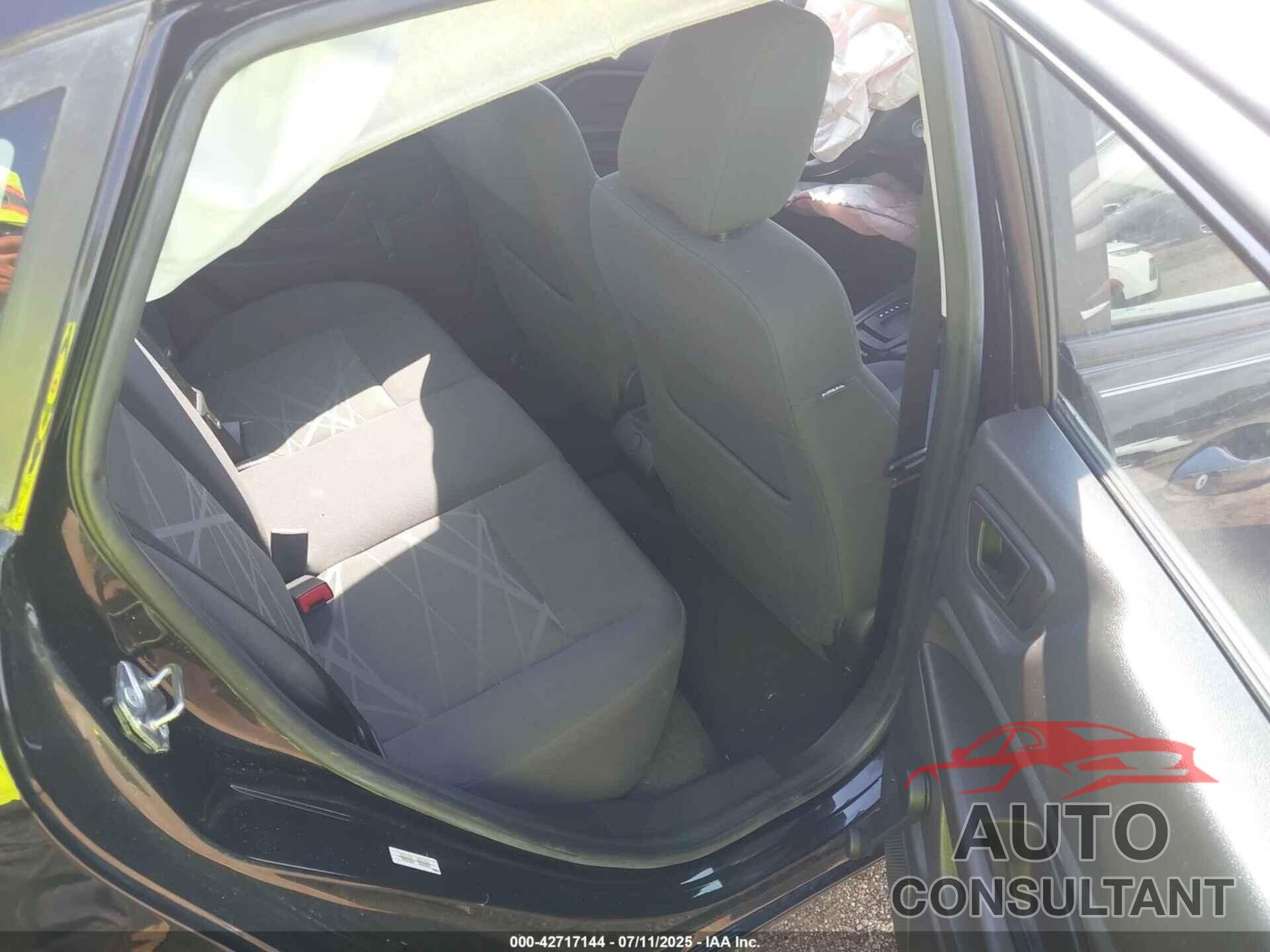 FORD FIESTA 2015 - 3FADP4AJ3FM110399