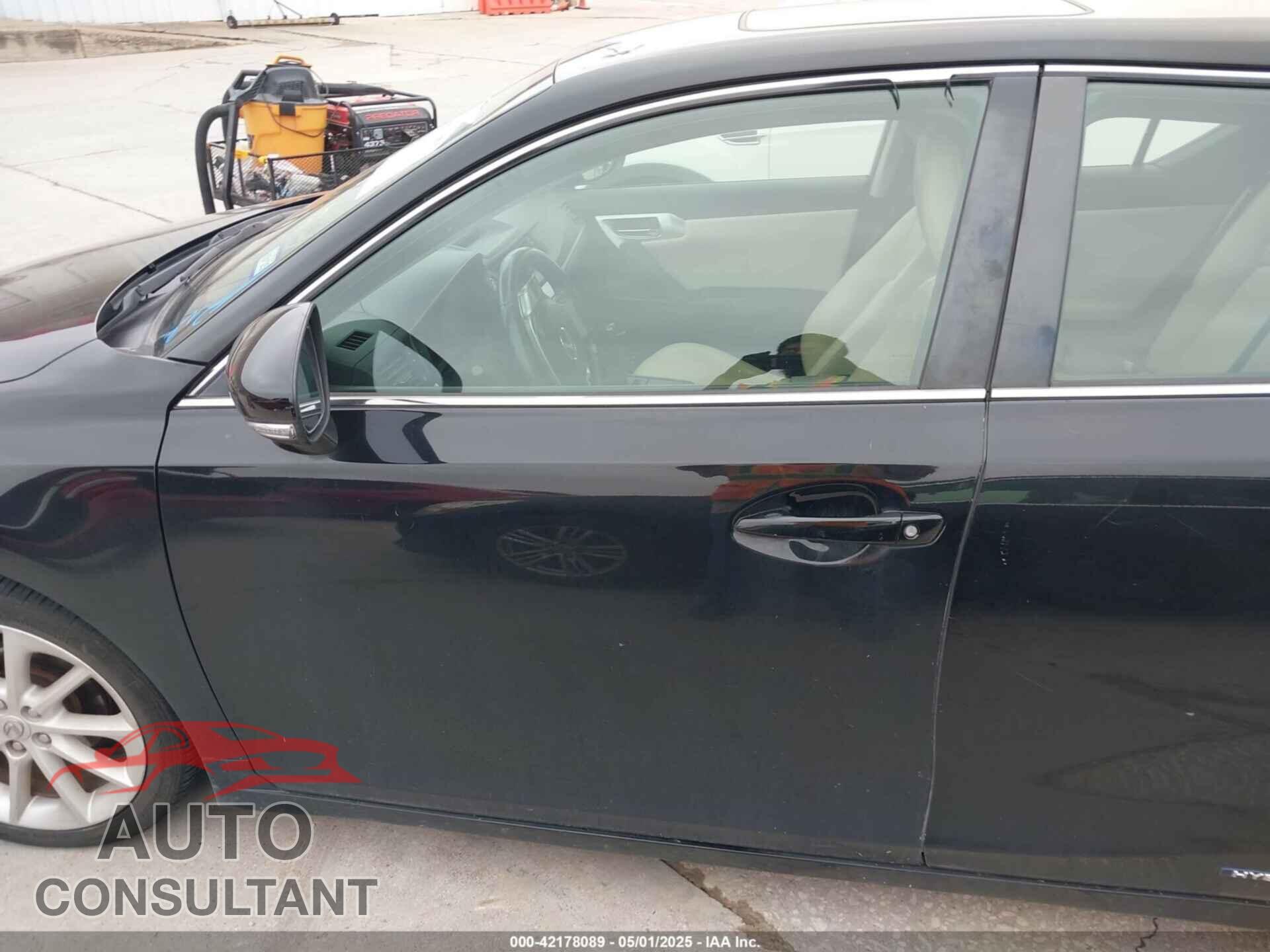 LEXUS CT 200H 2012 - JTHKD5BHXC2108209