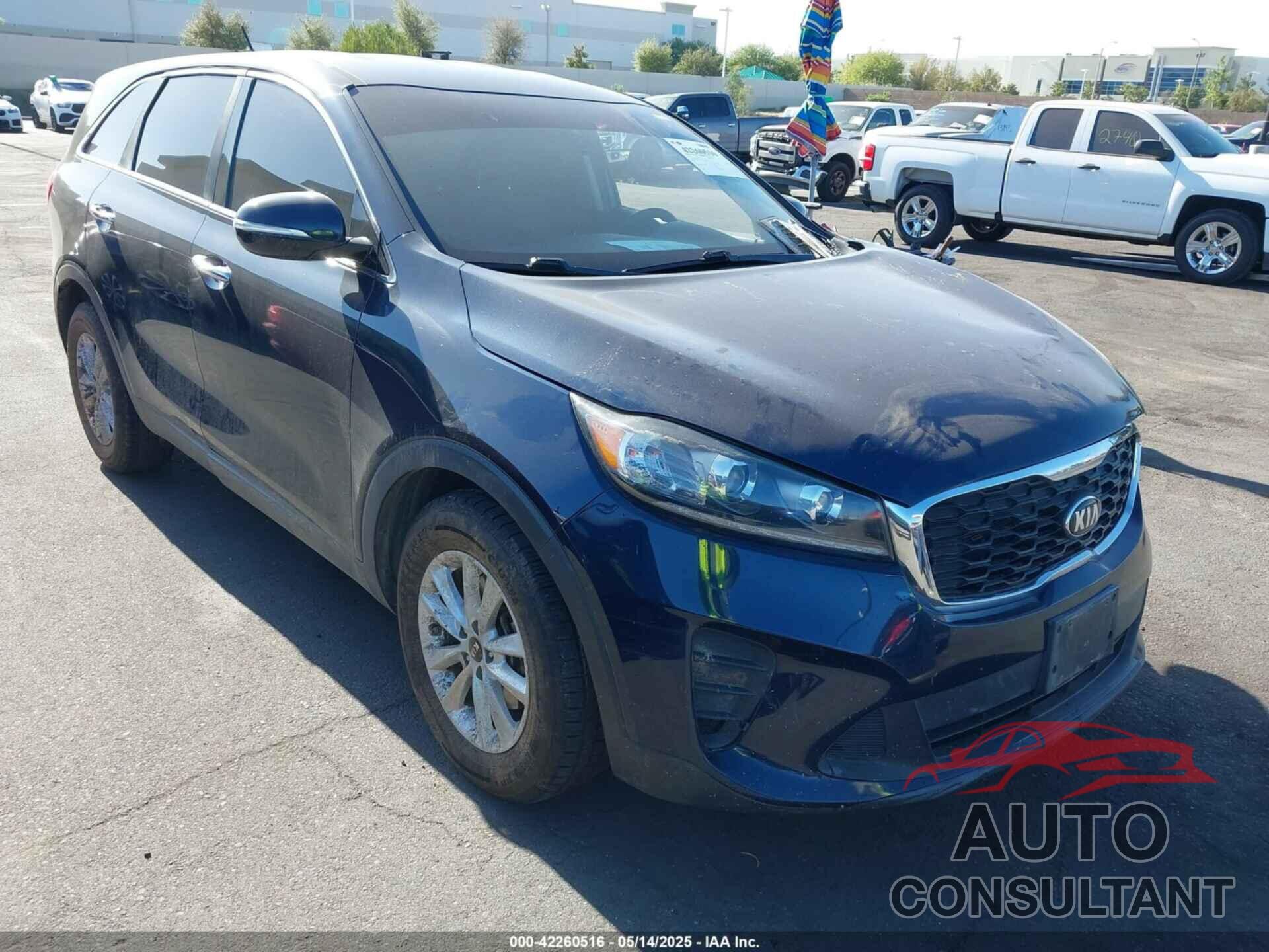 KIA SORENTO 2019 - 5XYPG4A36KG529394