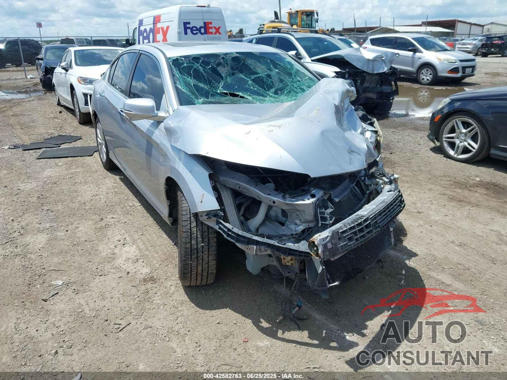 HONDA ACCORD 2013 - 1HGCR2F78DA107513