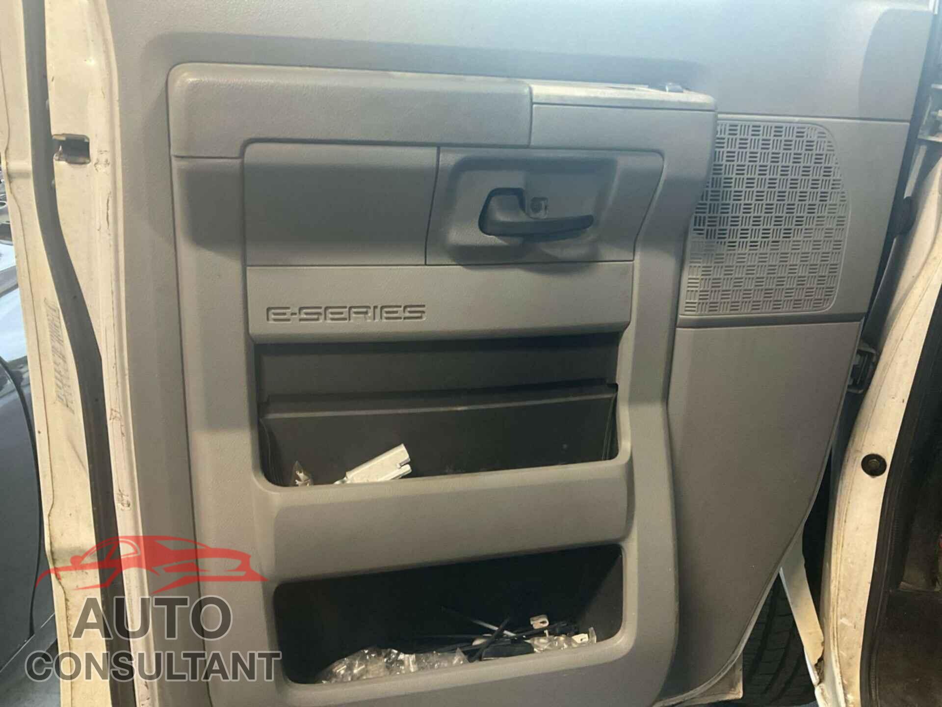 FORD ECONOLINE 2010 - 1FTNE2ELXADA10678