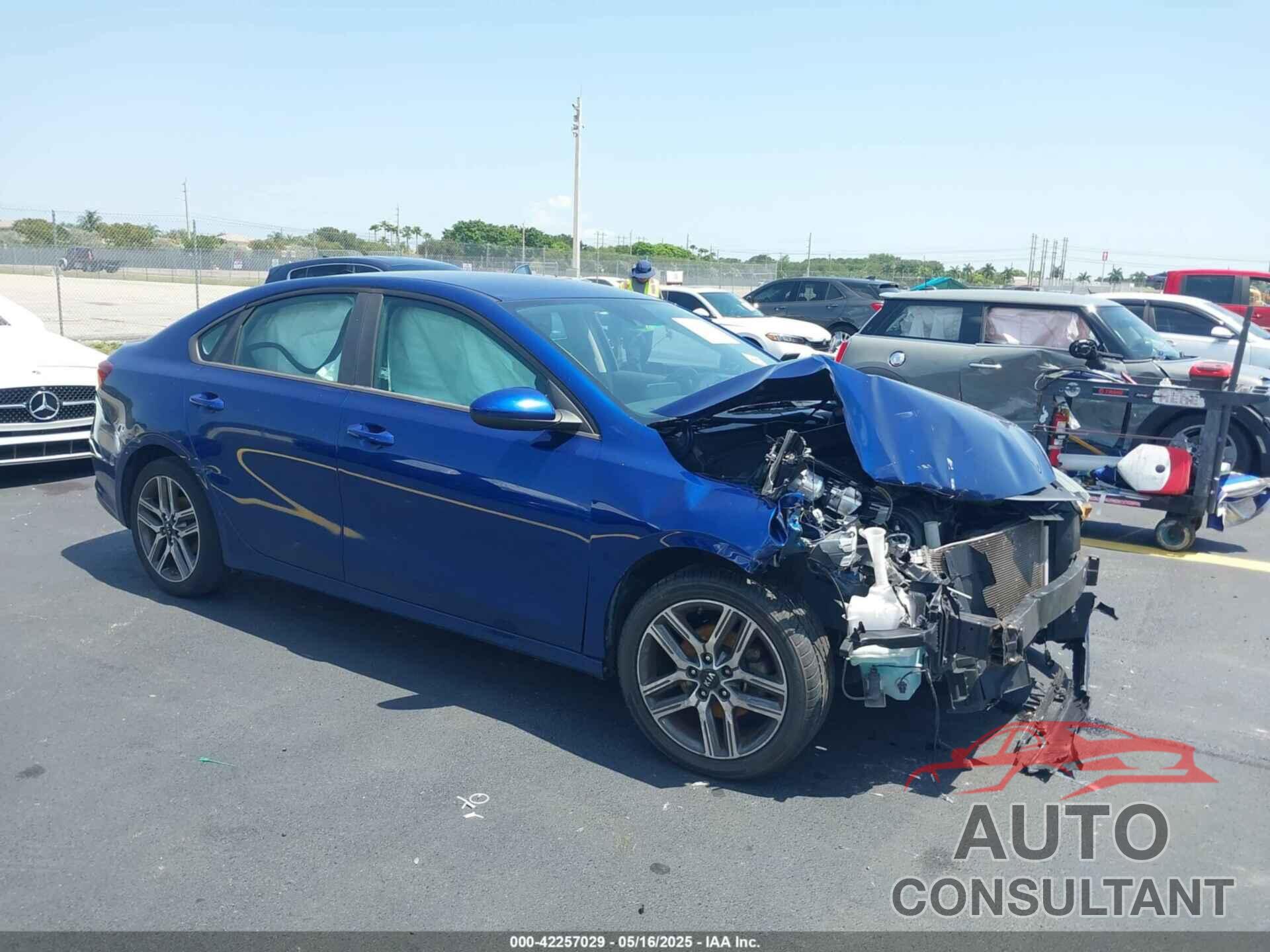 KIA FORTE 2019 - 3KPF34AD5KE026520