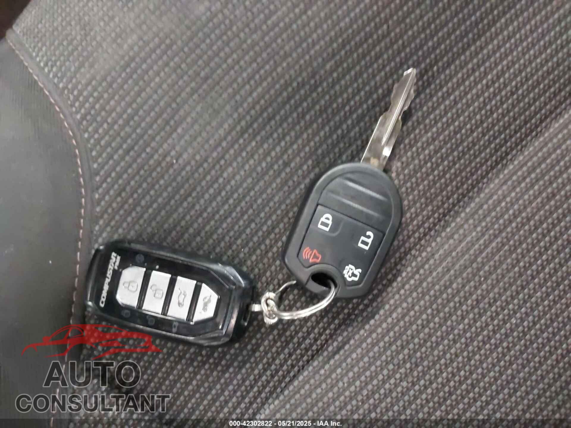 FORD TAURUS 2011 - 1FAHP2EW9BG107765