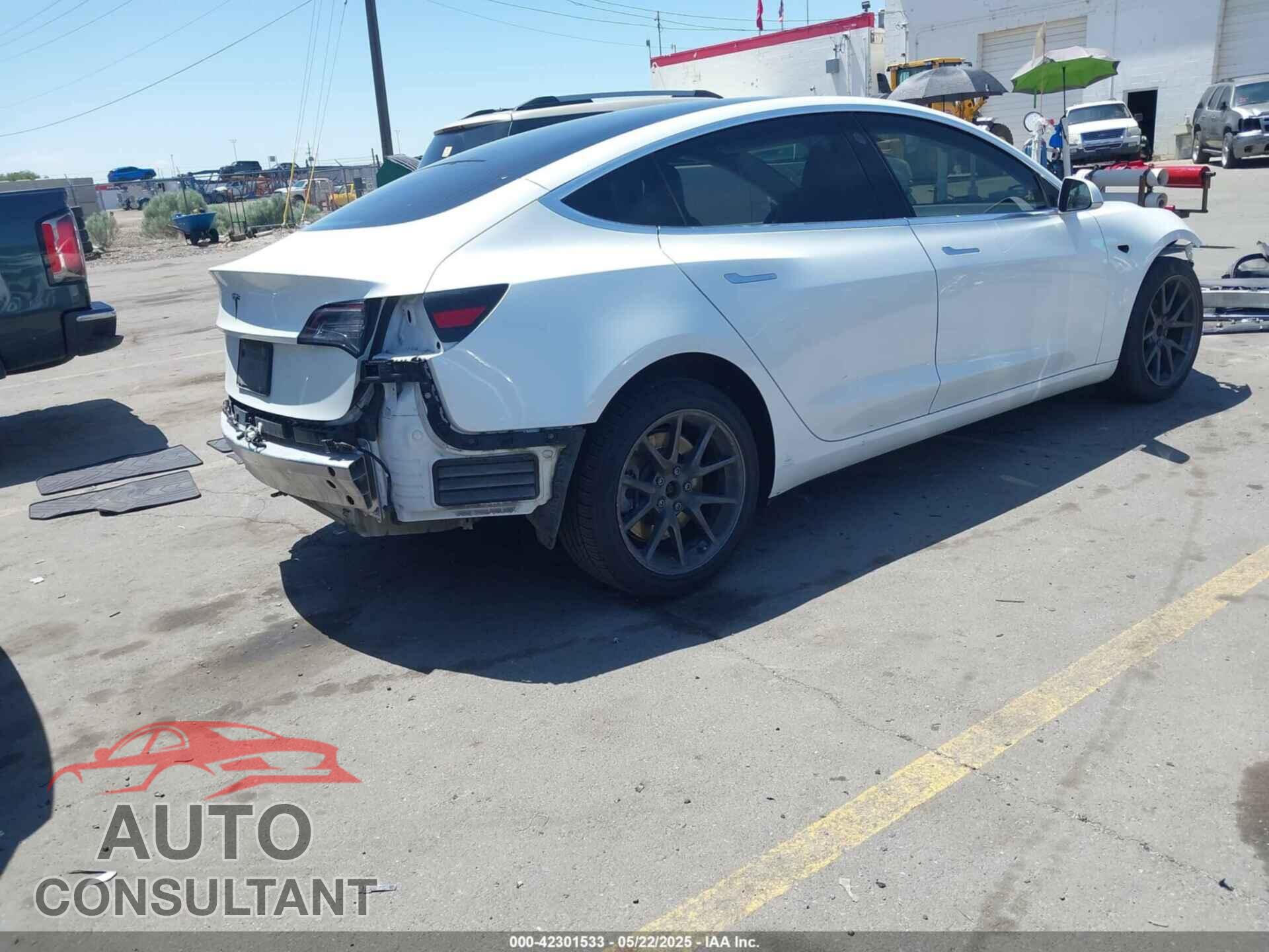 TESLA MODEL 3 2019 - 5YJ3E1EA9KF337499