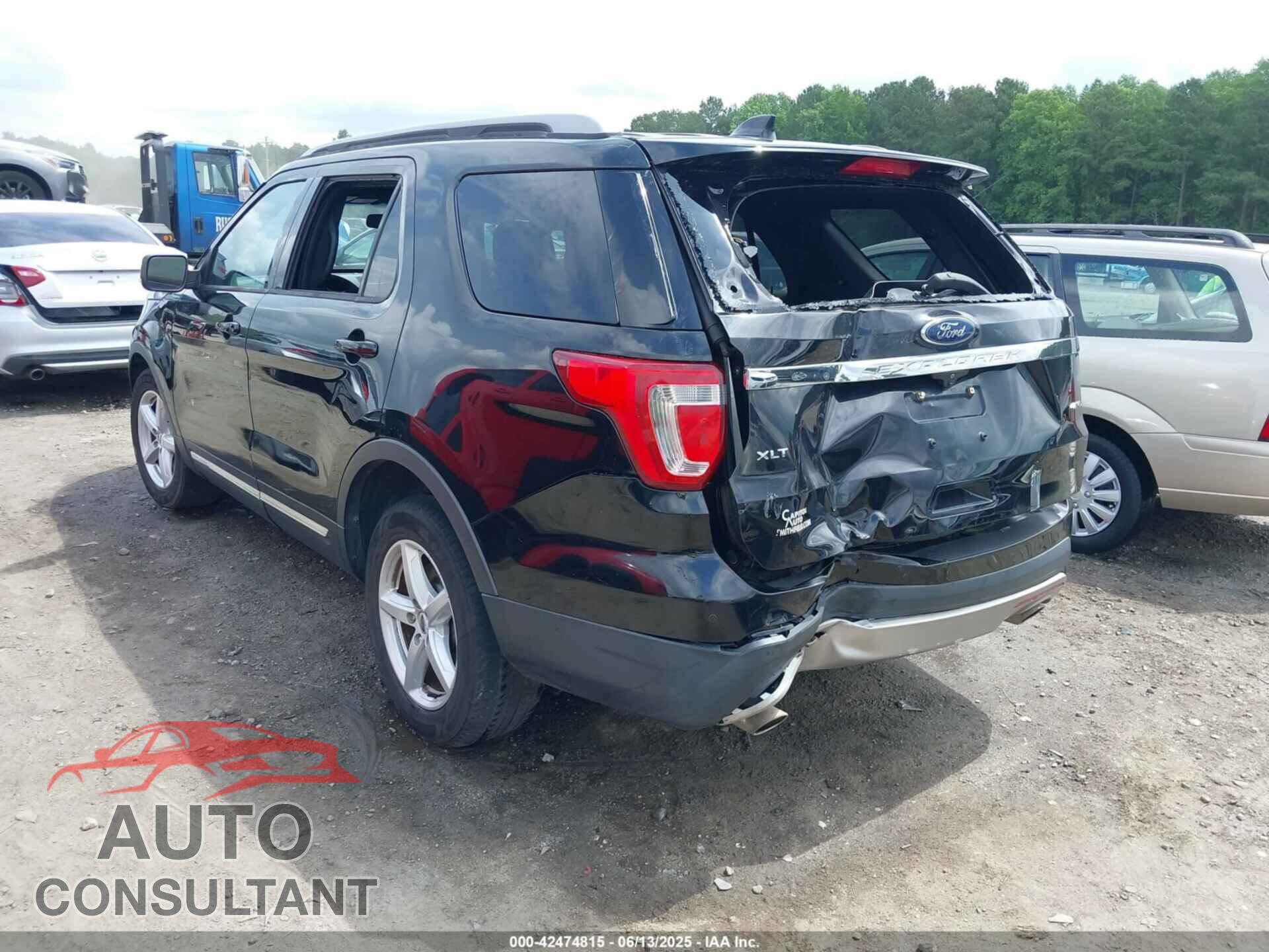 FORD EXPLORER 2017 - 1FM5K8D8XHGA53270