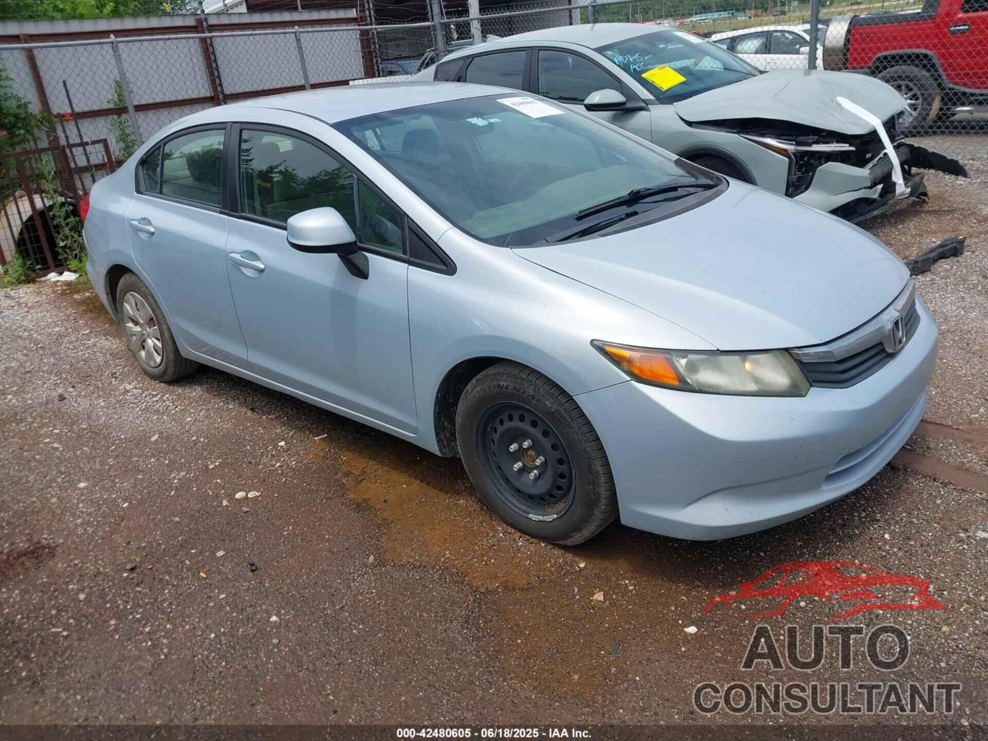HONDA CIVIC 2012 - 2HGFB2F51CH555477