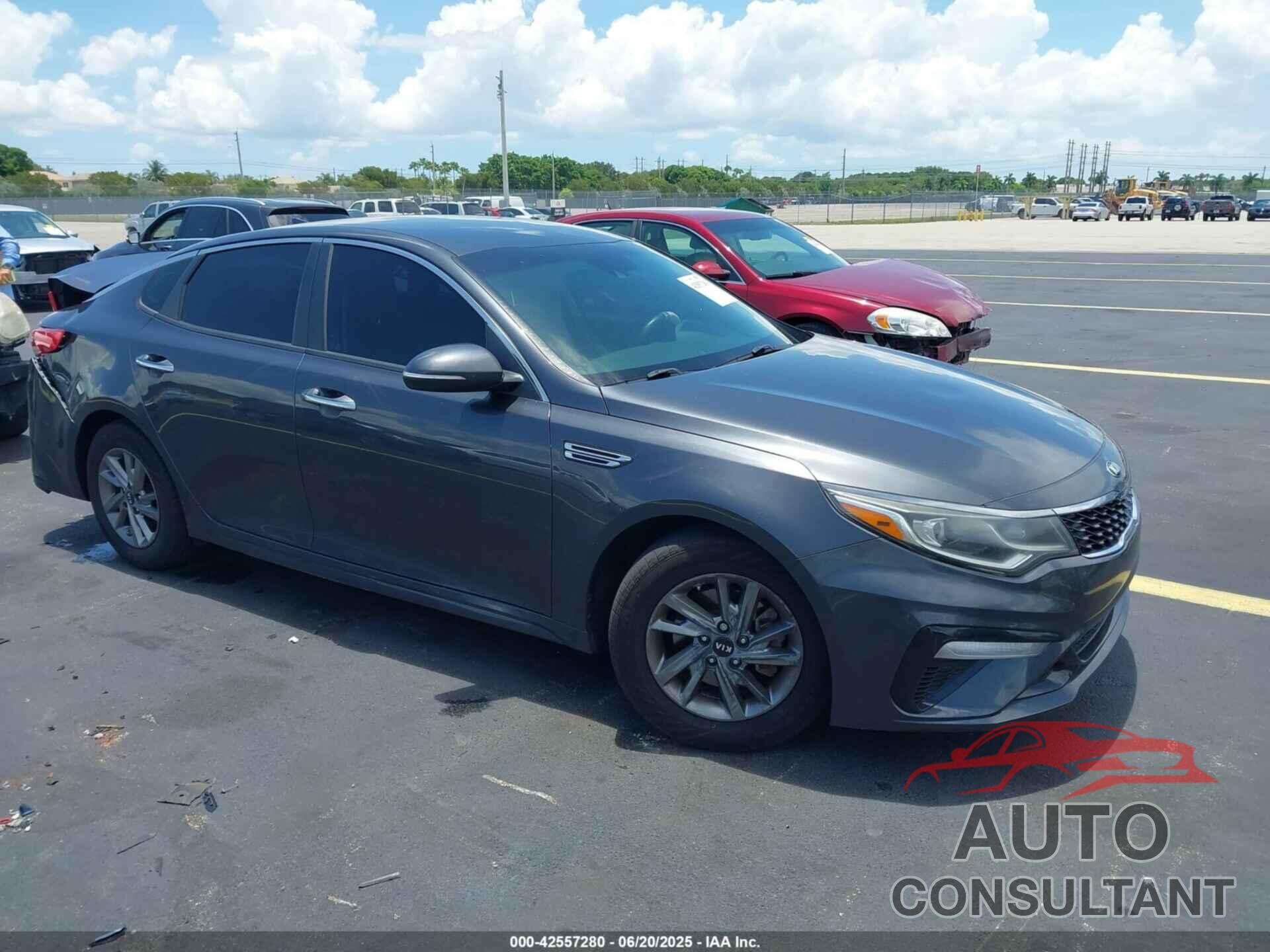 KIA OPTIMA 2019 - 5XXGT4L36KG307208