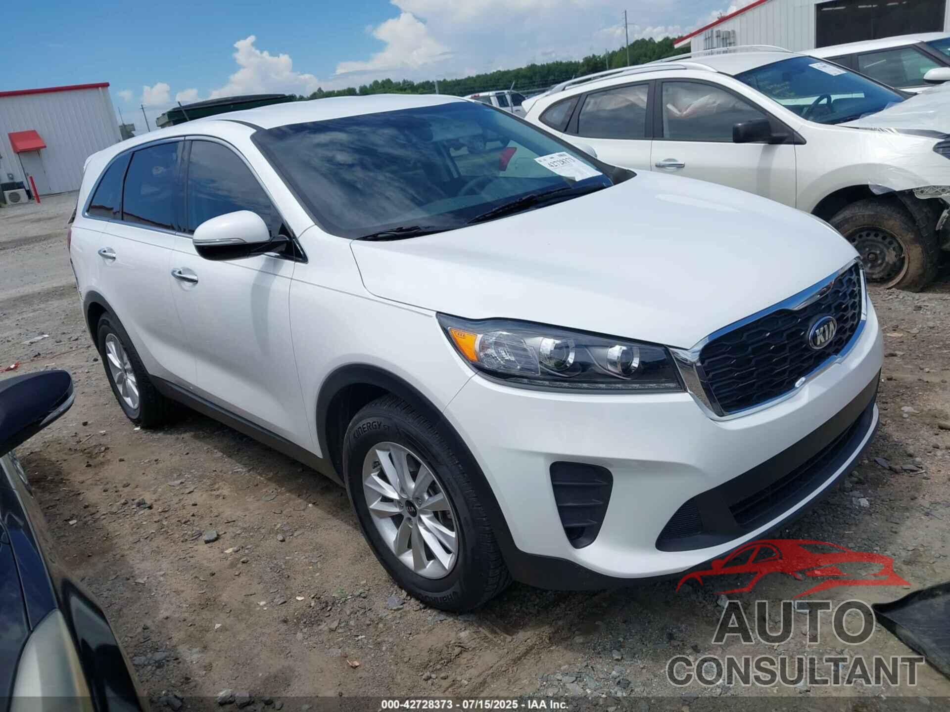 KIA SORENTO 2019 - 5XYPG4A53KG496565