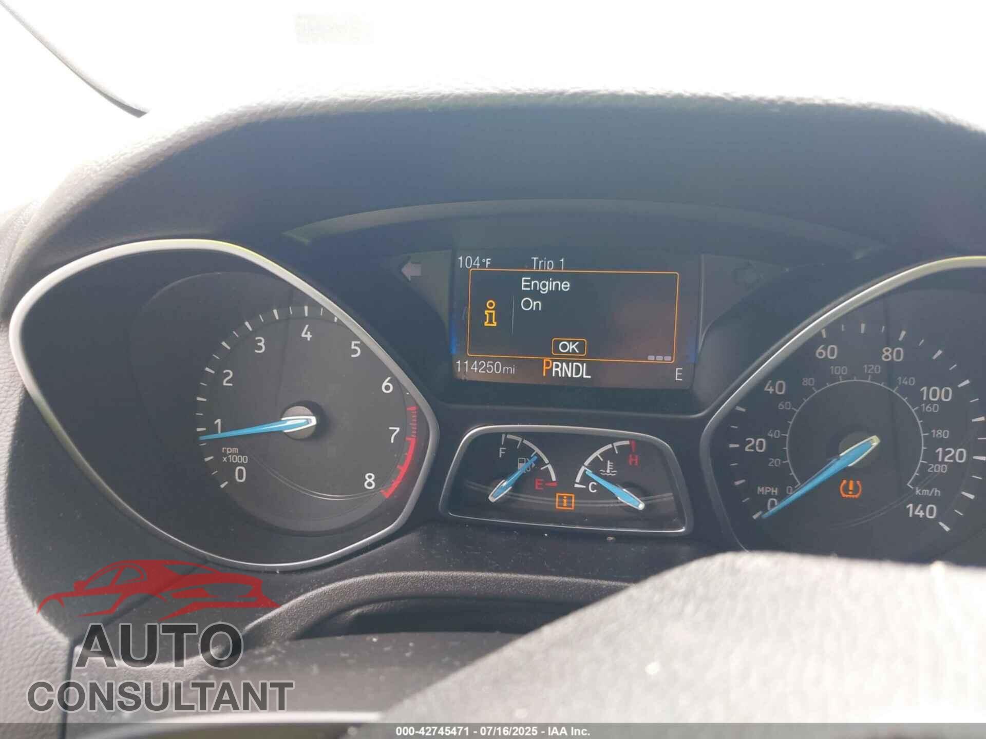 FORD FOCUS 2017 - 1FADP3F25HL230270