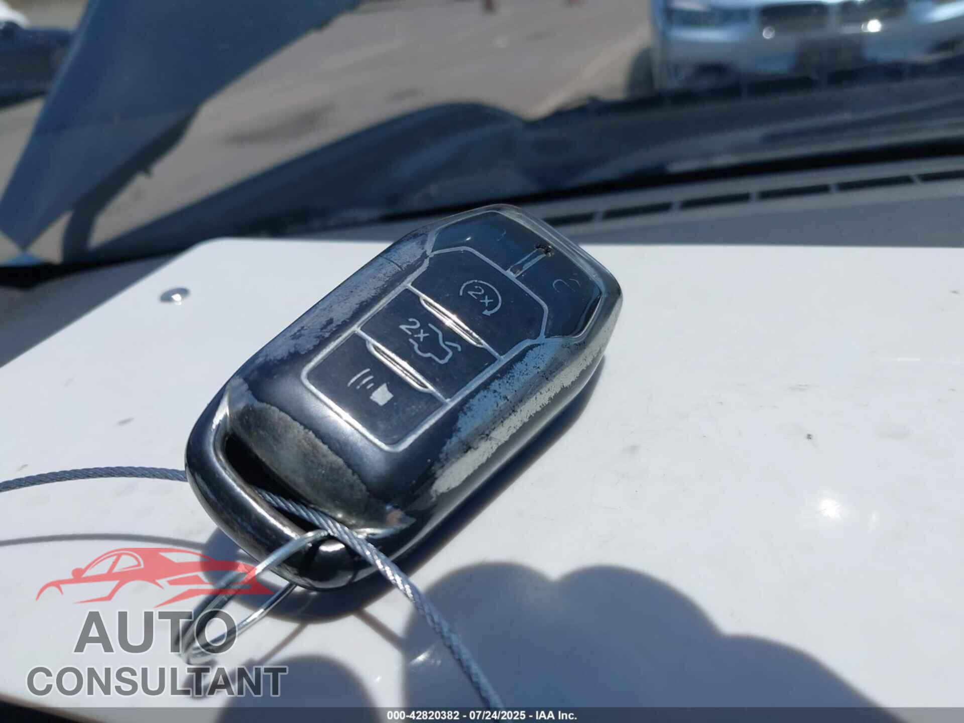 FORD MUSTANG 2015 - 1FA6P8TH4F5379656