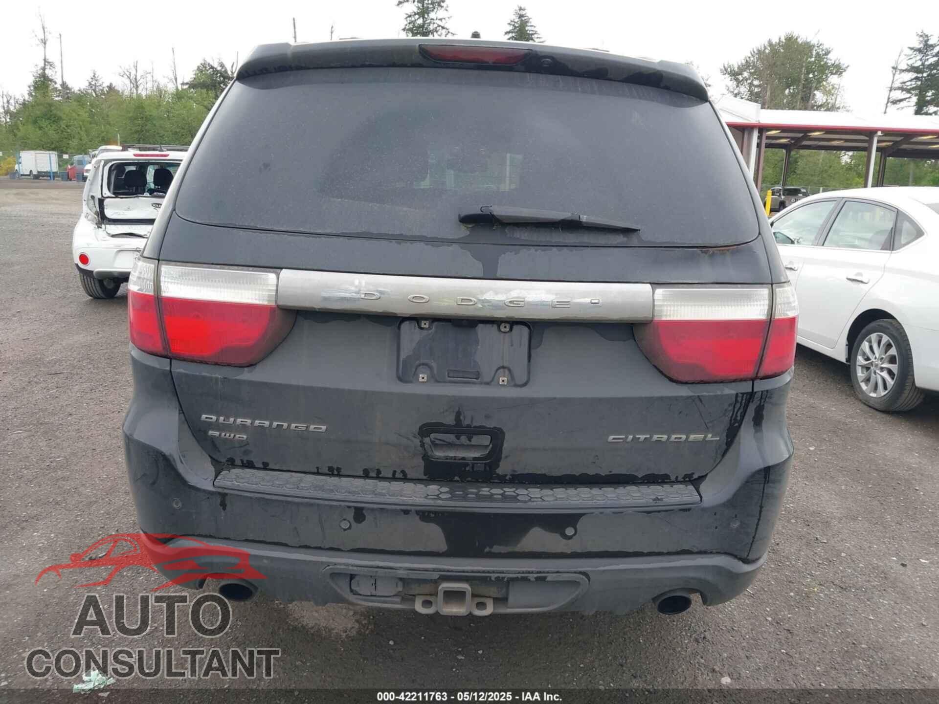 DODGE DURANGO 2012 - 1C4SDJET8CC116894