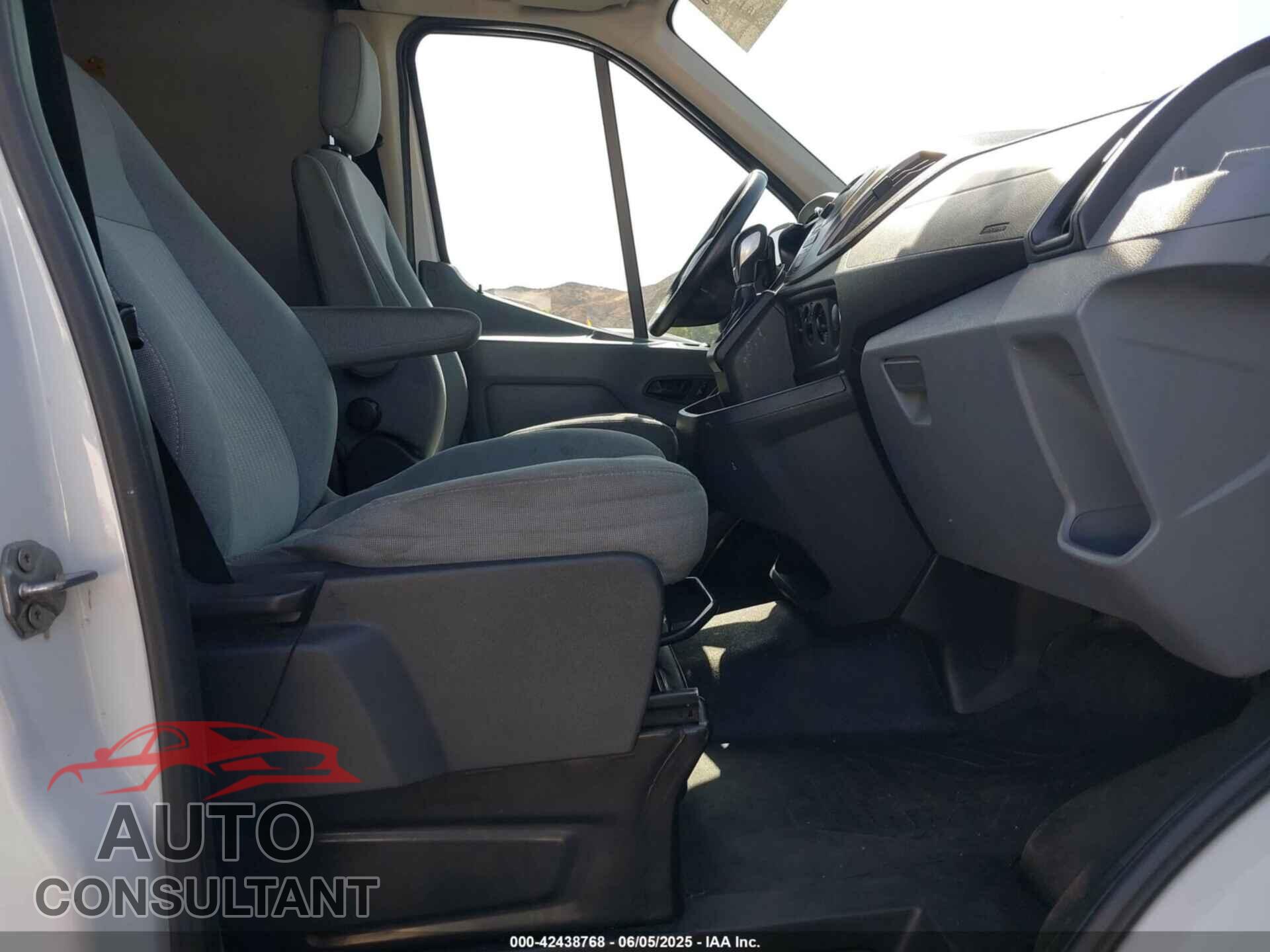 FORD TRANSIT-150 2015 - 1FTNE1CM8FKB16085