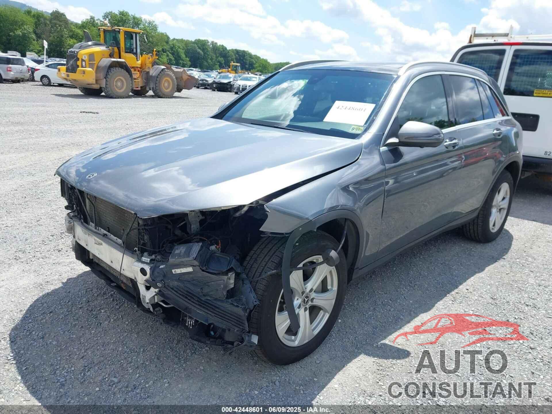 MERCEDES-BENZ GLC 300 2018 - WDC0G4KB3JV032831