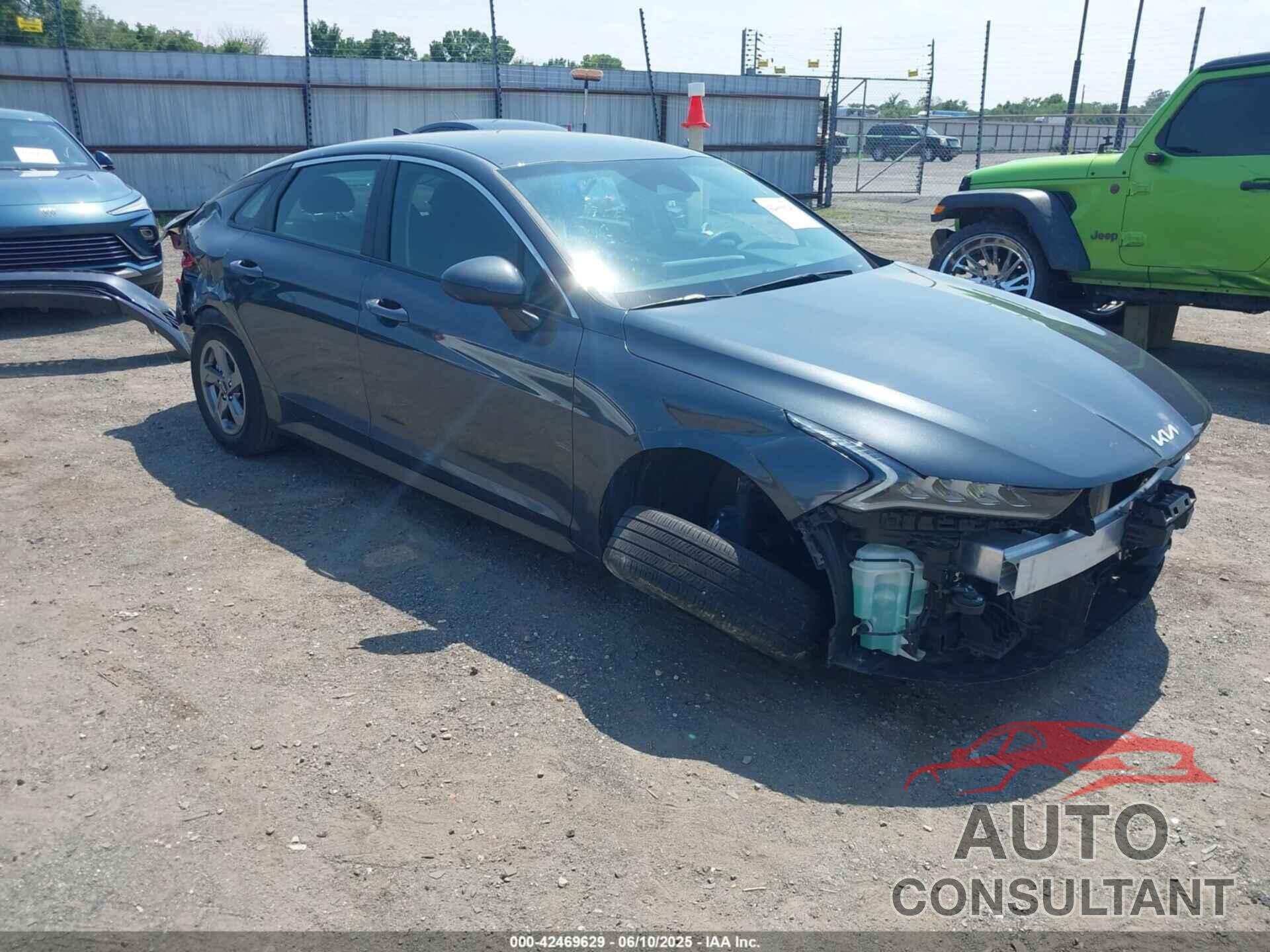 KIA K5 2024 - 5XXG14J28RG256630