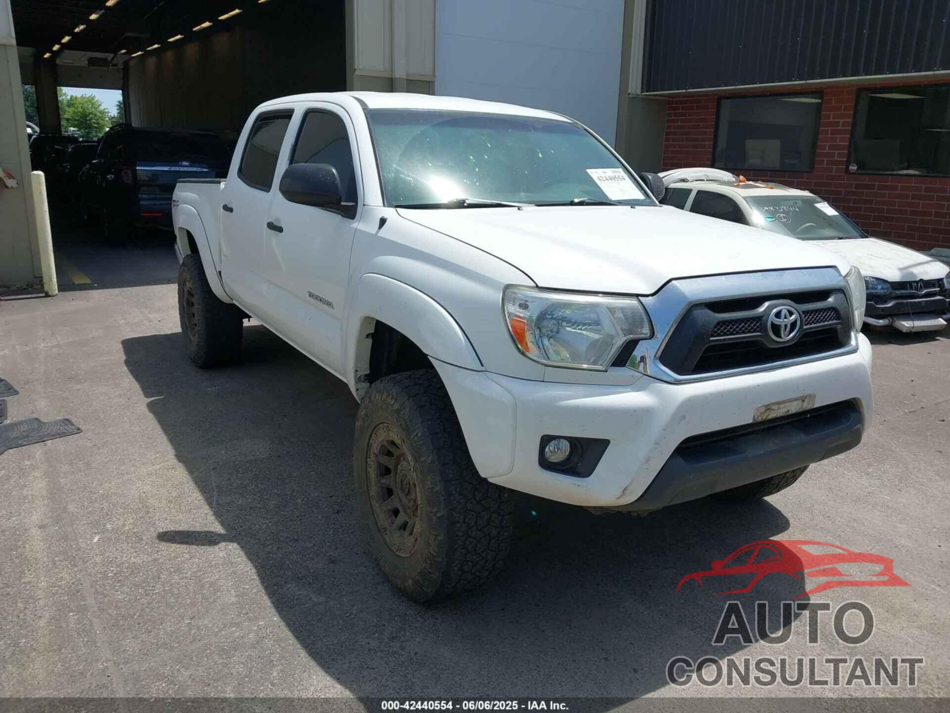 TOYOTA TACOMA 2013 - 3TMLU4EN0DM119781