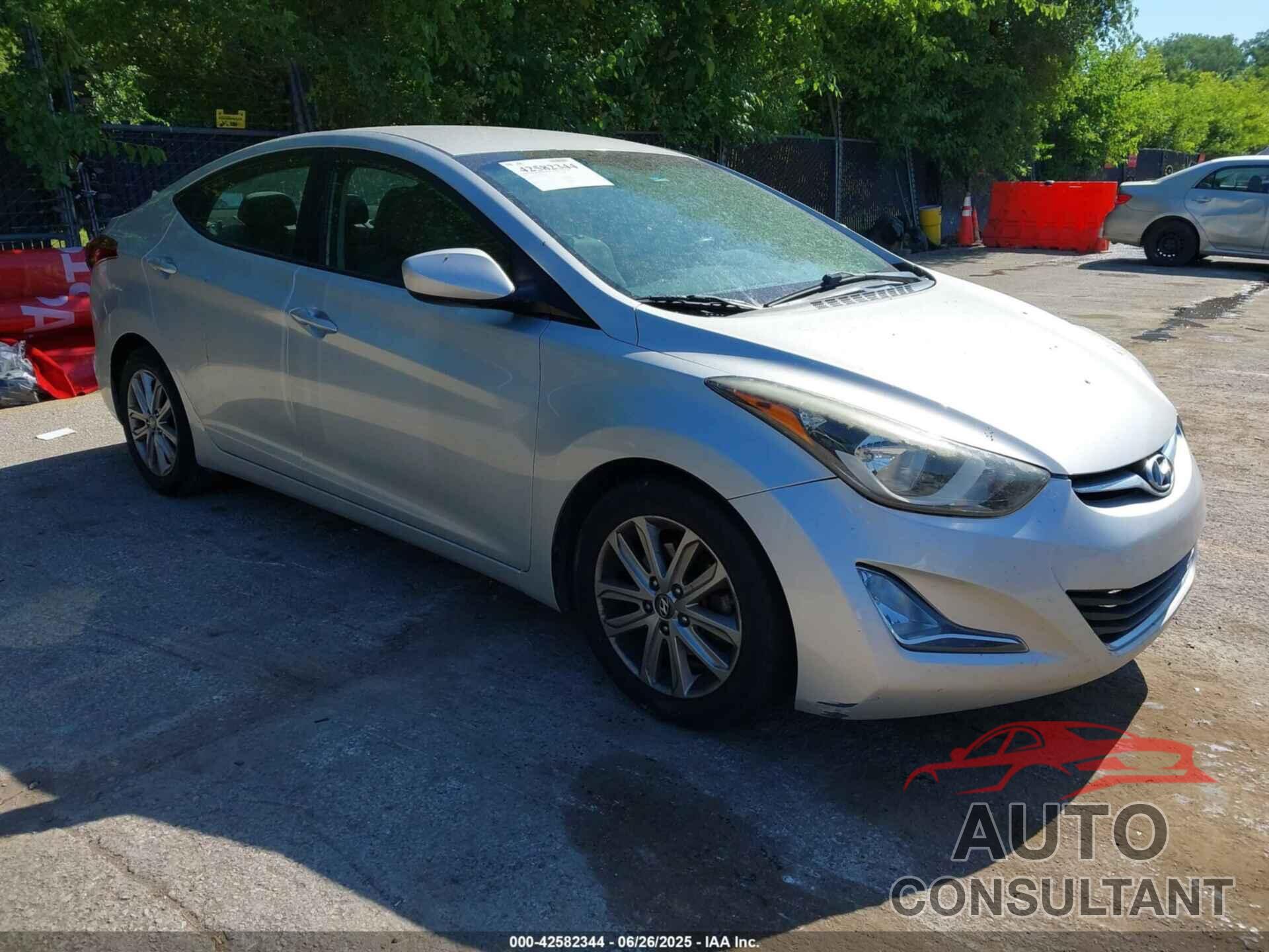 HYUNDAI ELANTRA 2016 - 5NPDH4AE3GH653060