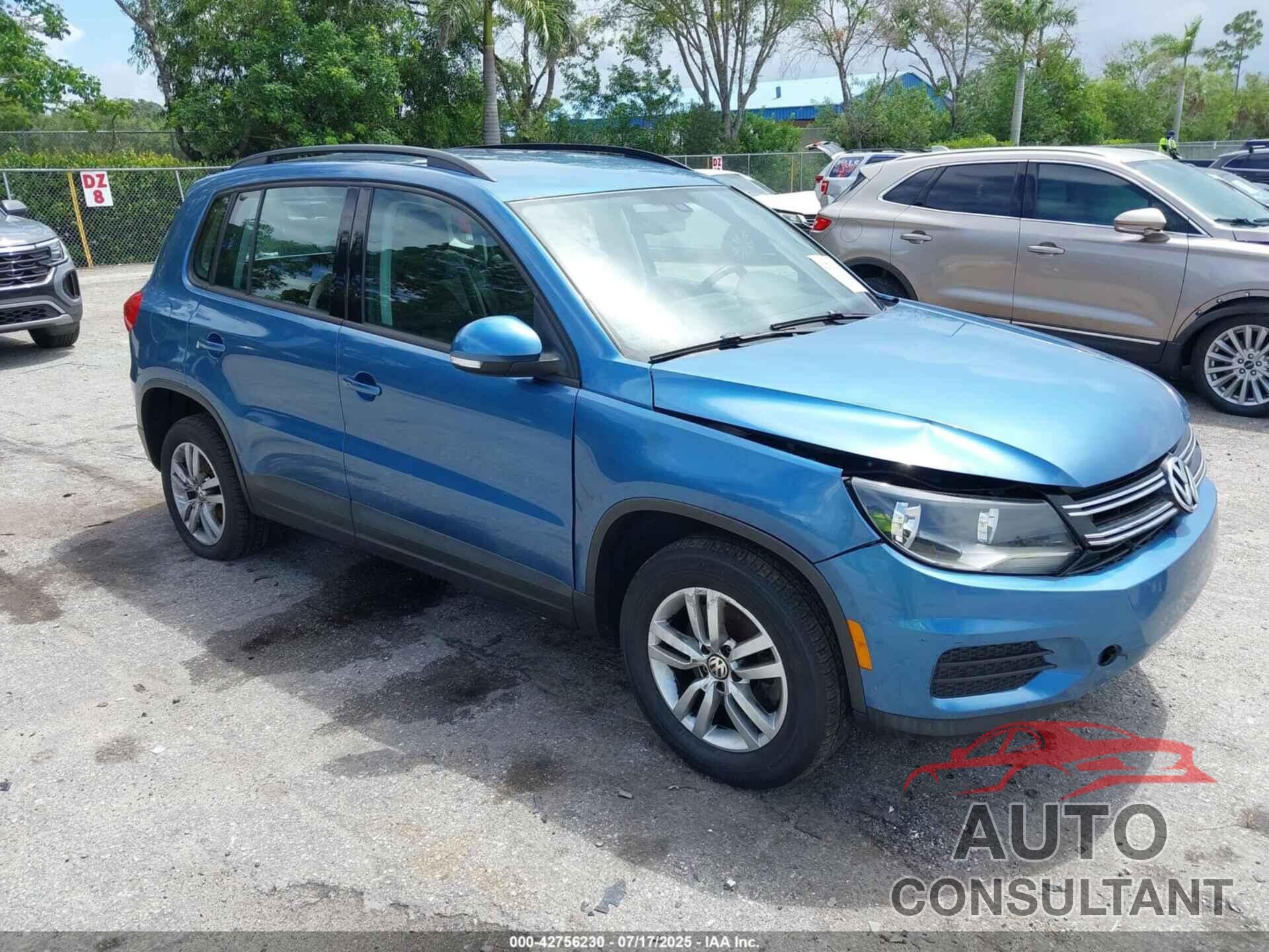 VOLKSWAGEN TIGUAN 2017 - WVGBV7AX0HW506270