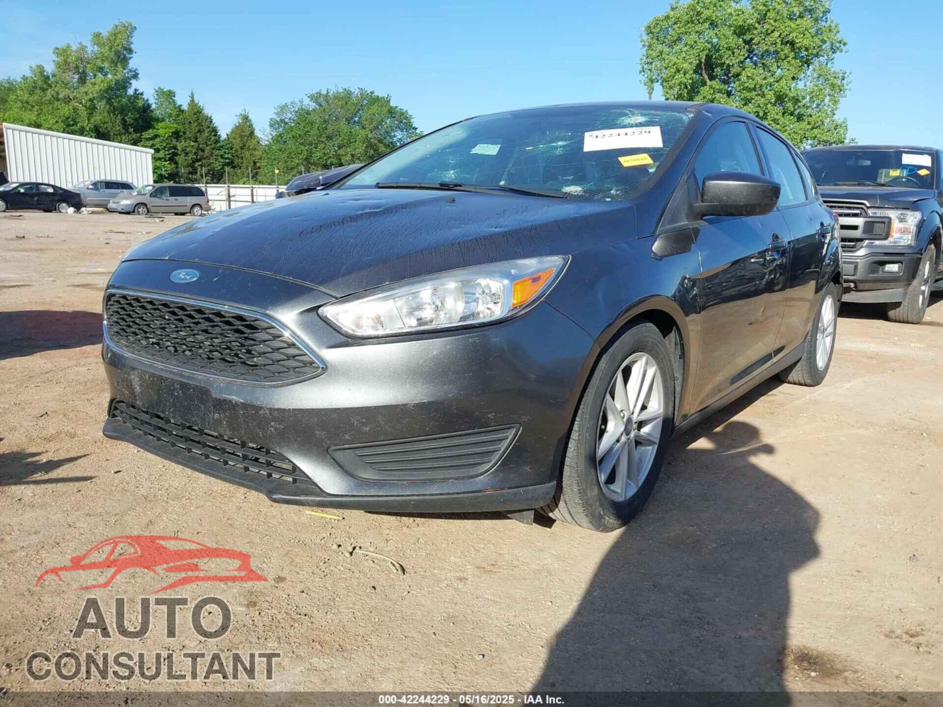 FORD FOCUS 2018 - 1FADP3K29JL250694