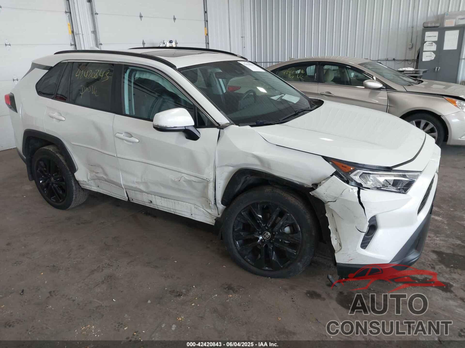 TOYOTA RAV4 2021 - 2T3A1RFV4MW188600