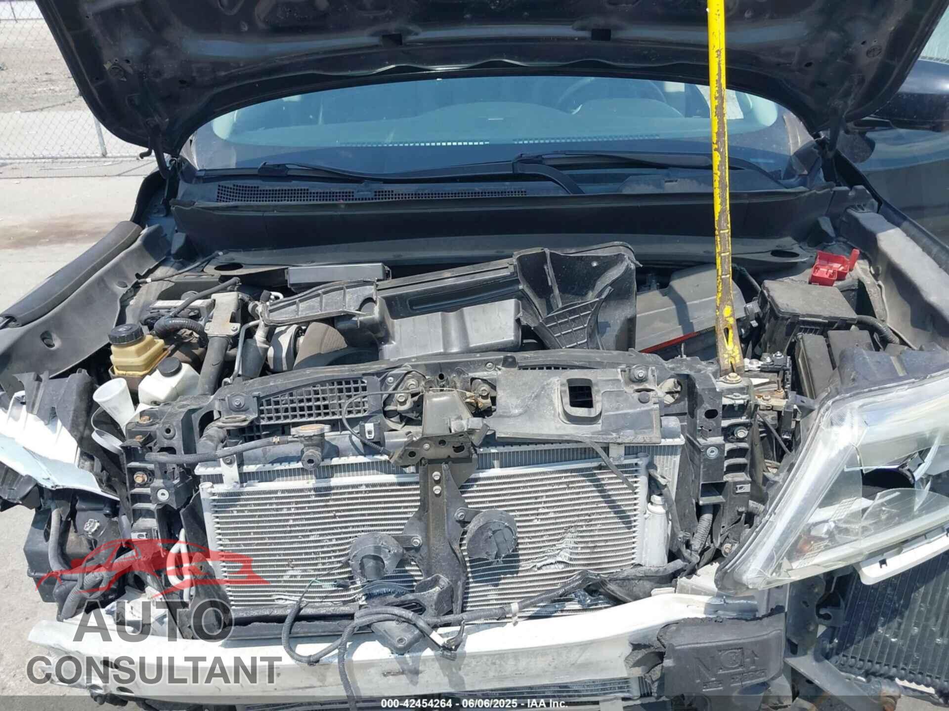 NISSAN PATHFINDER 2015 - 5N1AR2MM2FC609791