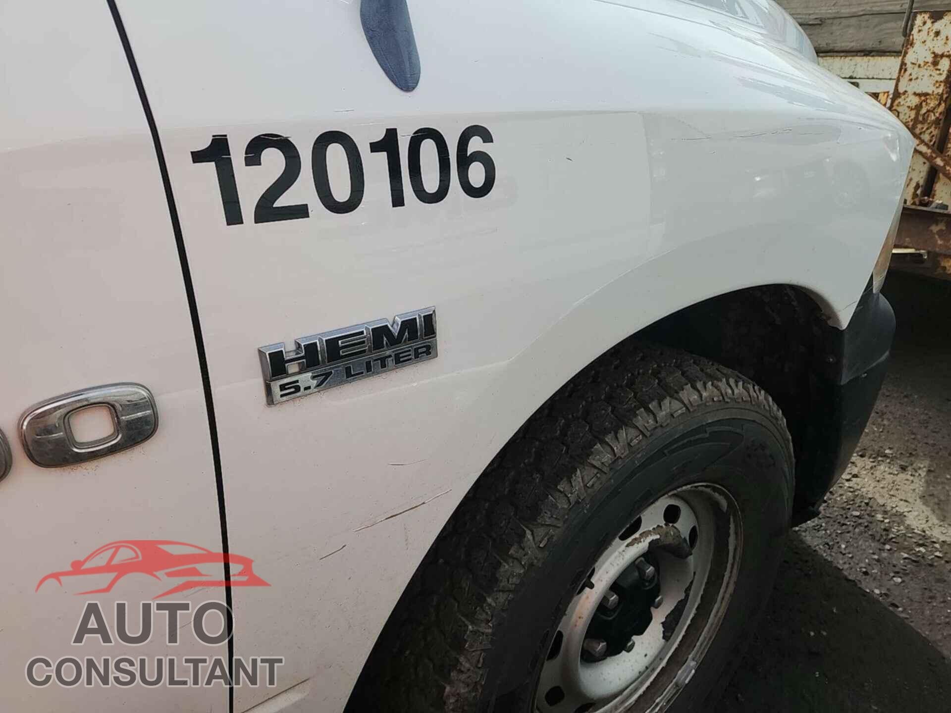 DODGE RAM 1500 2012 - 1C6RD7FT1CS274622