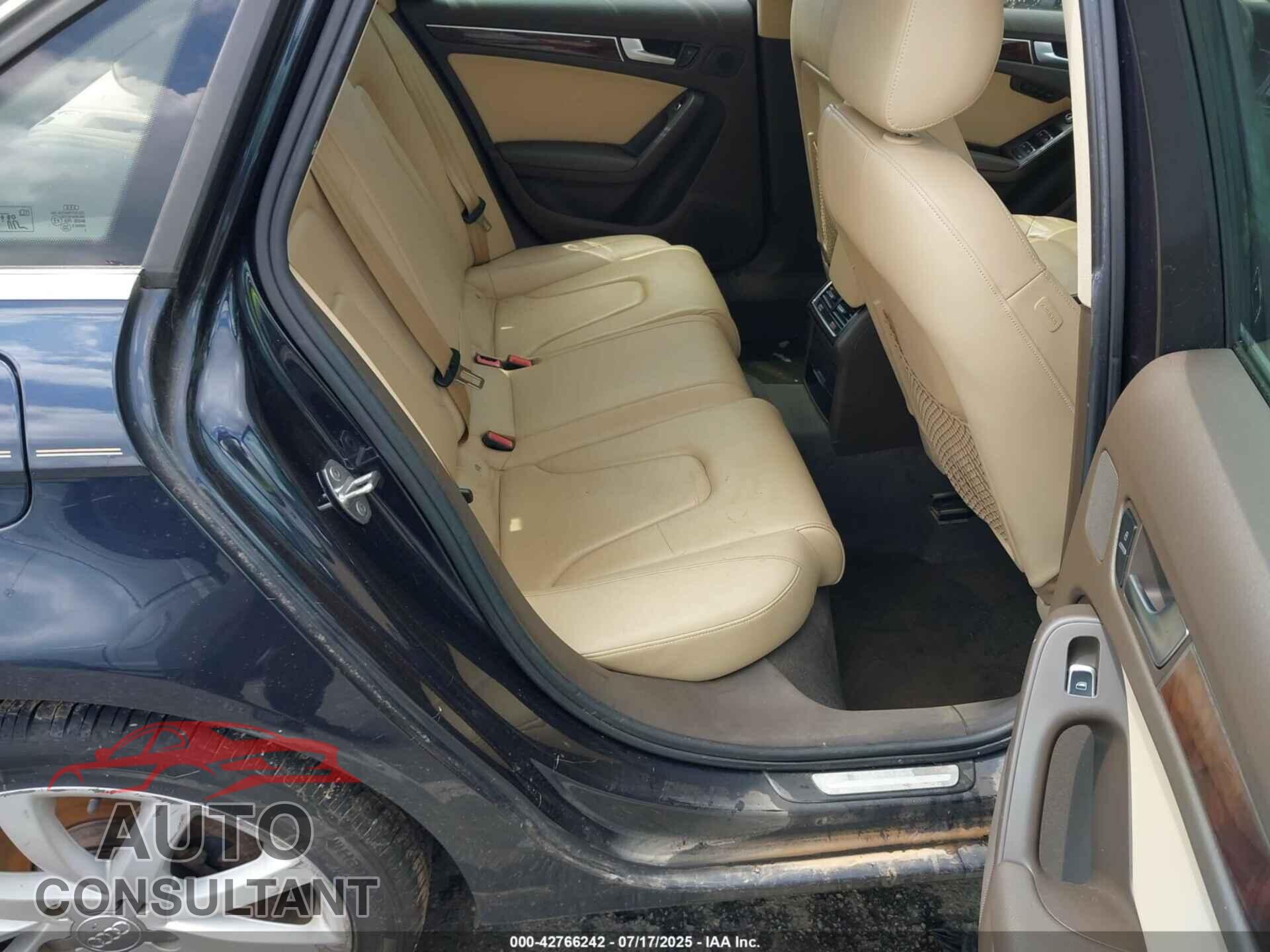 AUDI A4 2013 - WAUFFAFL7DN016718