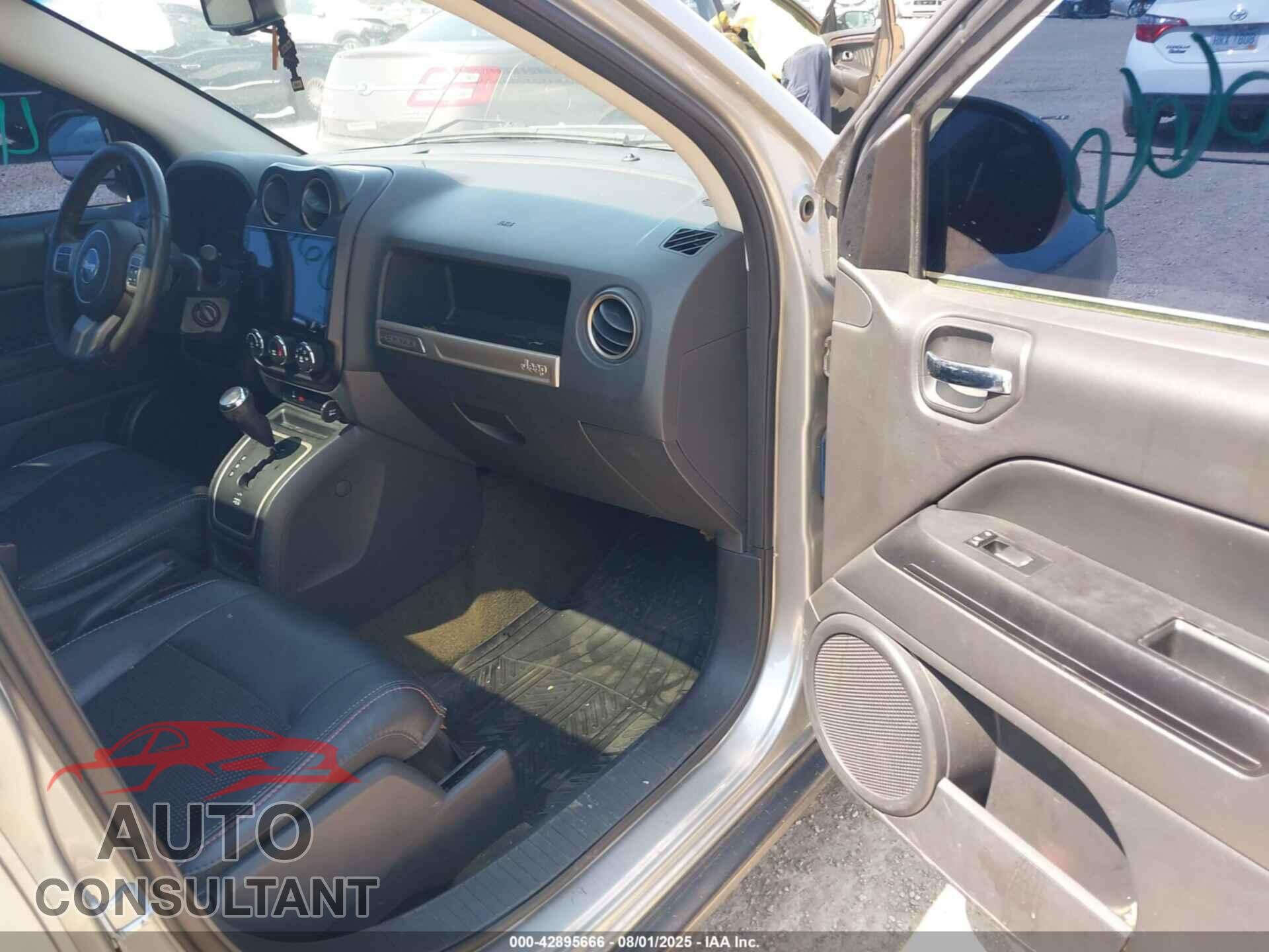 JEEP COMPASS 2016 - 1C4NJCBB3GD804105
