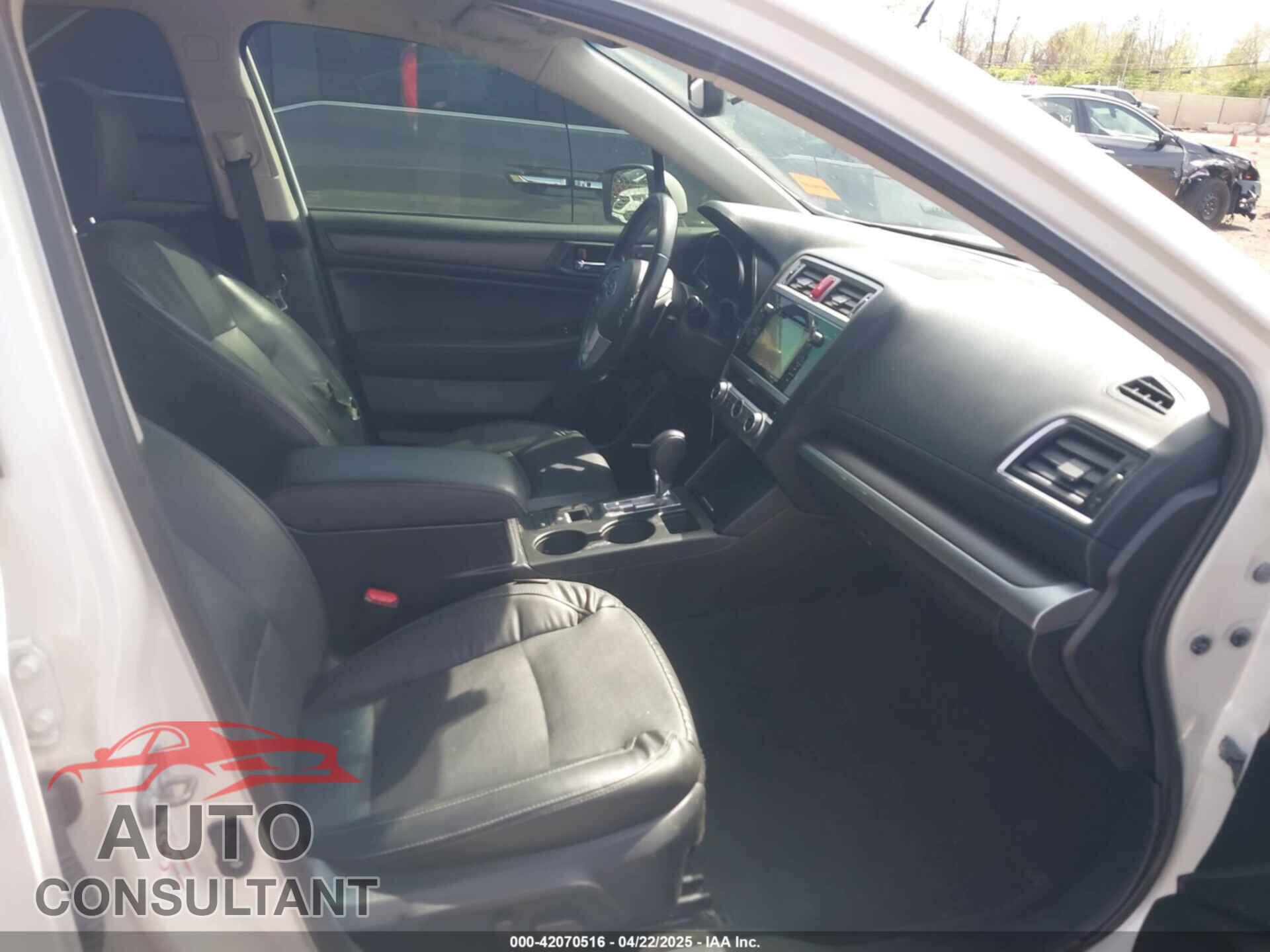 SUBARU LEGACY 2016 - 4S3BNBL60G3016035
