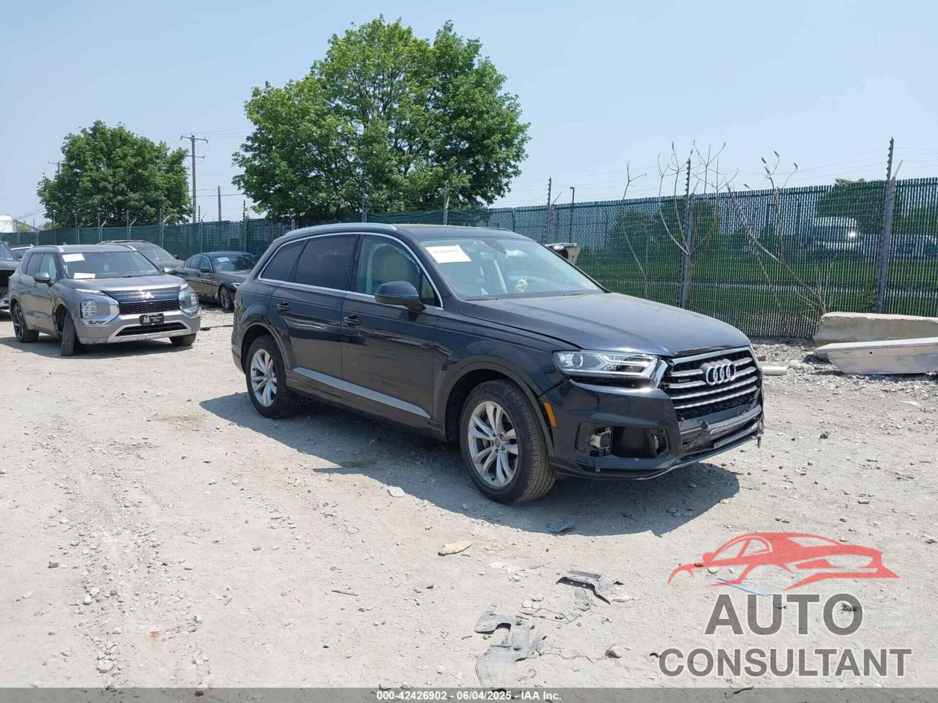 AUDI Q7 2017 - WA1LAAF76HD017887