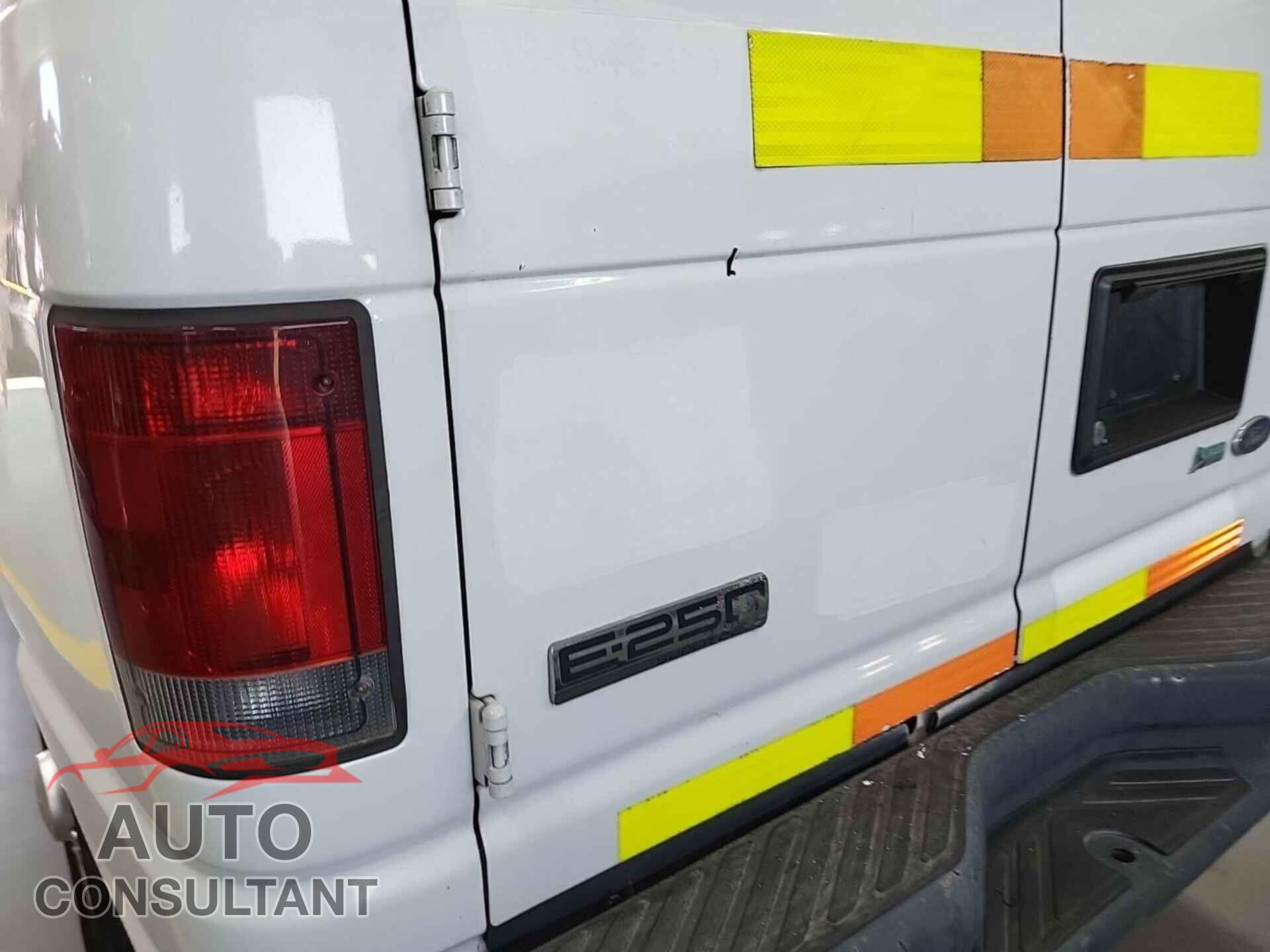 FORD ECONOLINE 2010 - 1FTNE2EW1ADA72108