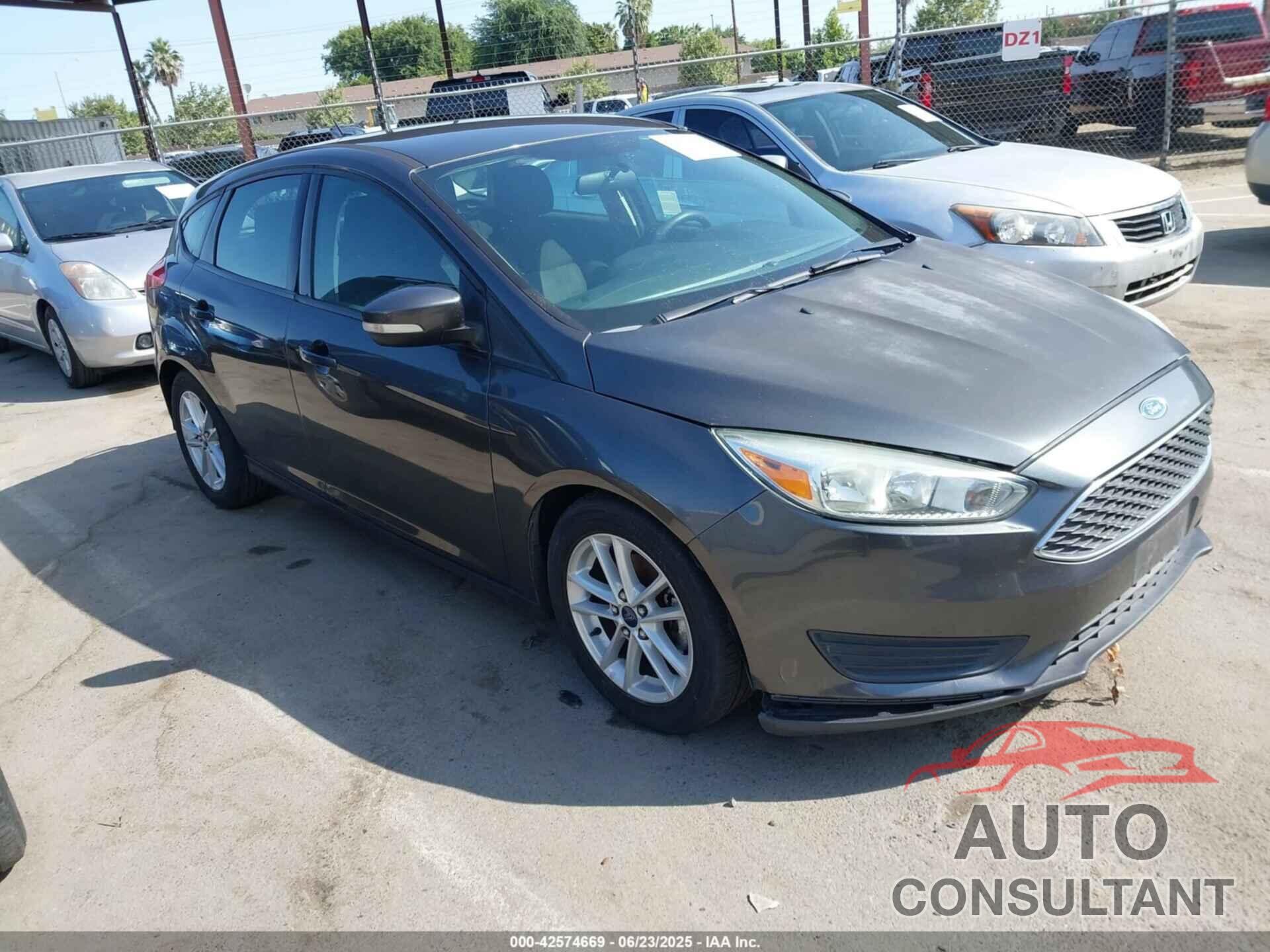 FORD FOCUS 2015 - 1FADP3K25FL330050