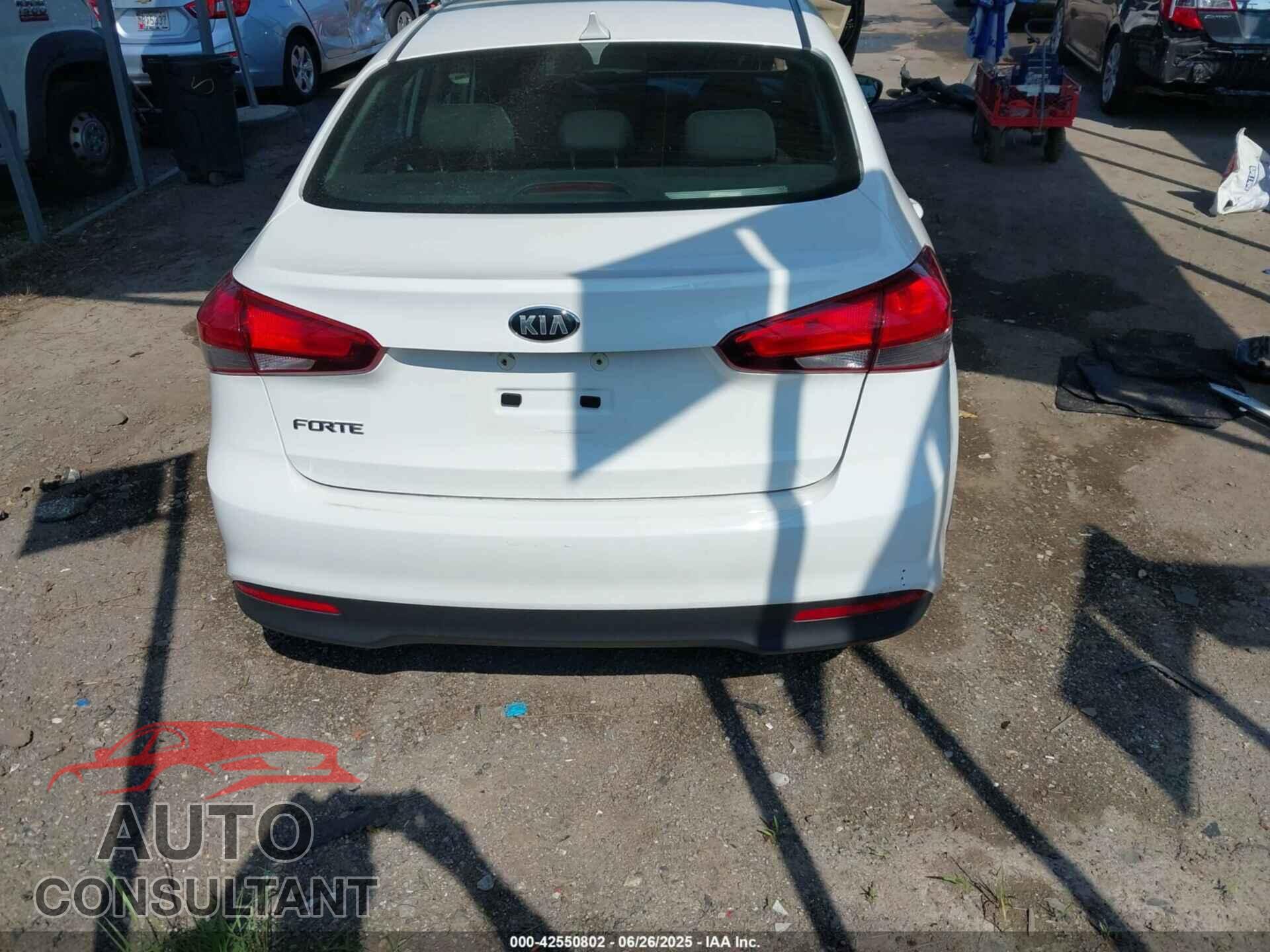 KIA FORTE 2017 - 3KPFK4A70HE072357