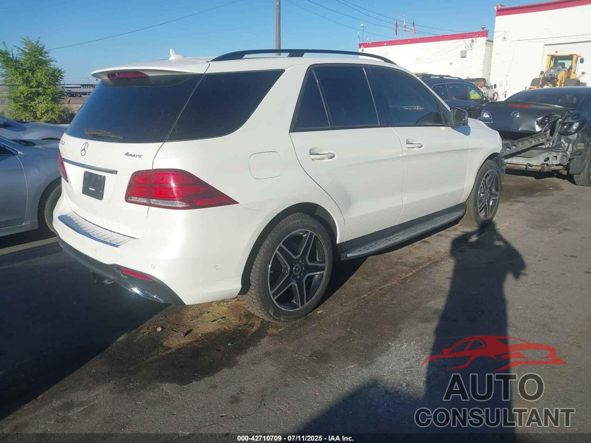 MERCEDES-BENZ GLE 350 2017 - 4JGDA5HB4HA957086