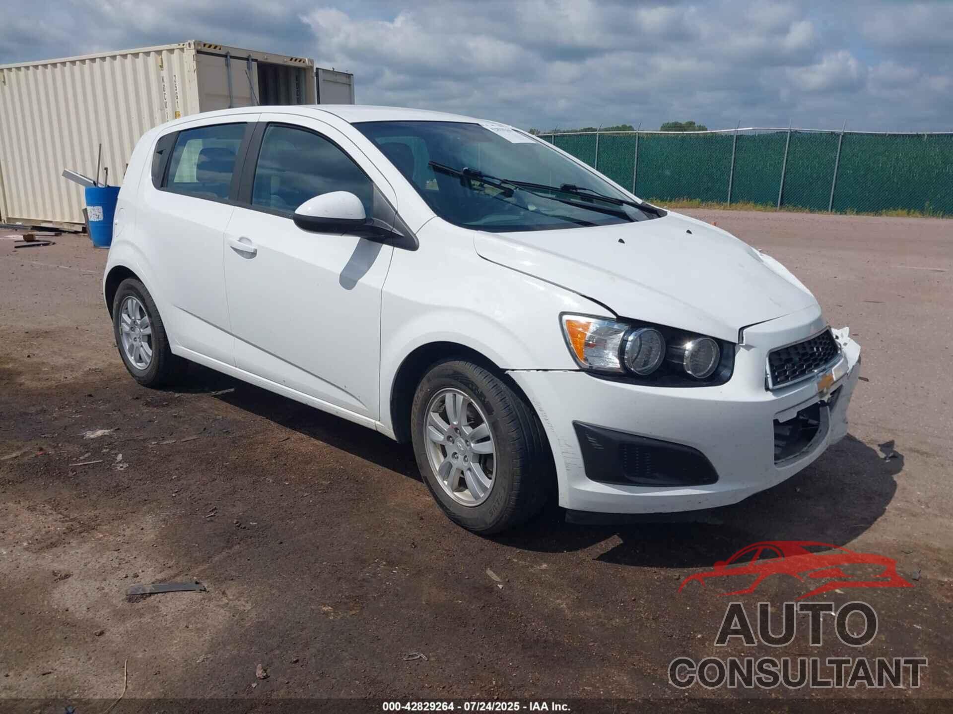 CHEVROLET SONIC 2012 - 1G1JA6SH2C4216784