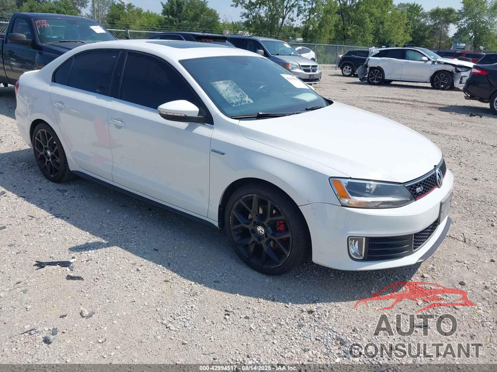 VOLKSWAGEN JETTA 2014 - 3VW4T7AJ4EM301820