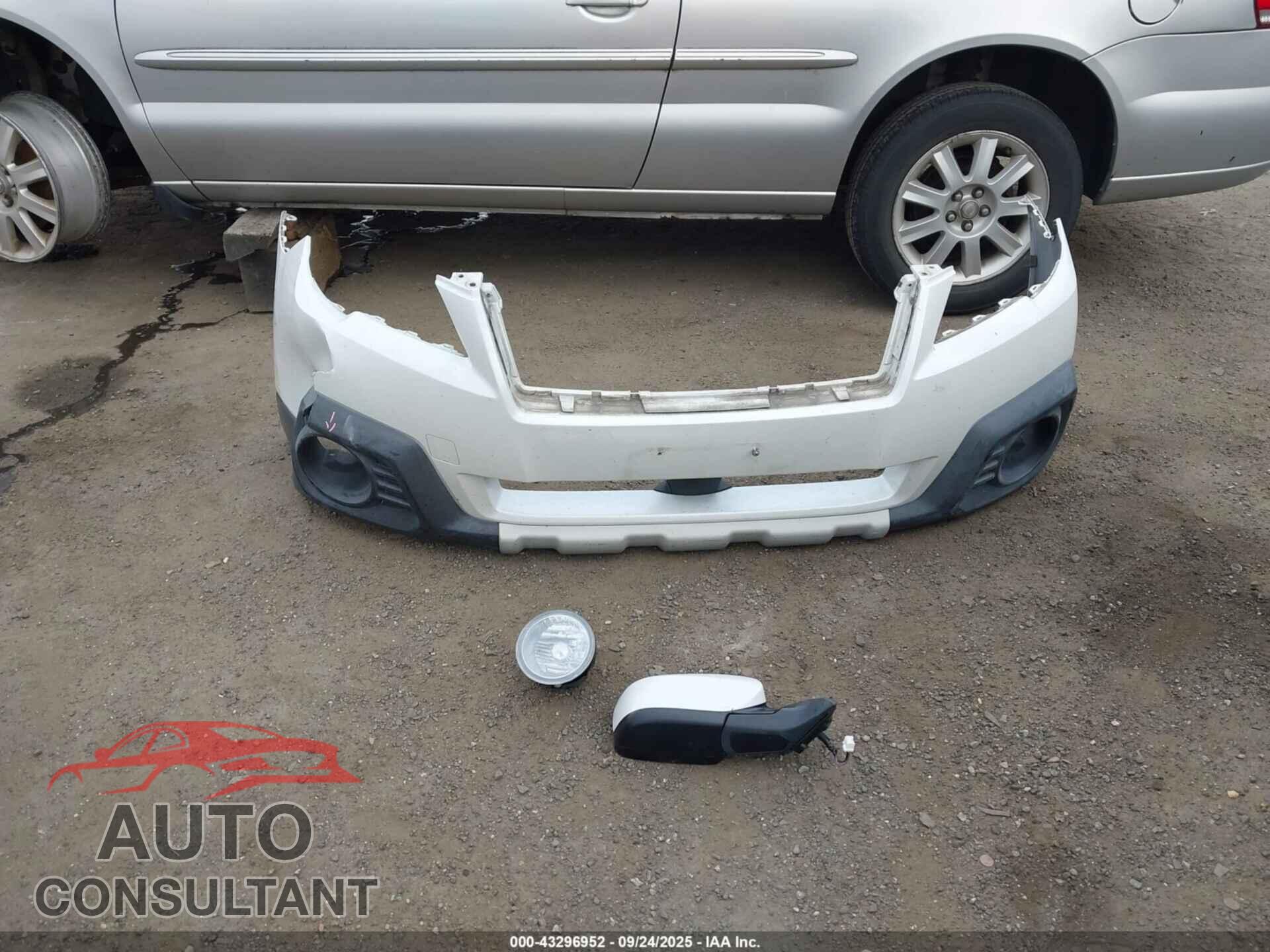 SUBARU OUTBACK 2013 - 4S4BRBKC7D3268352