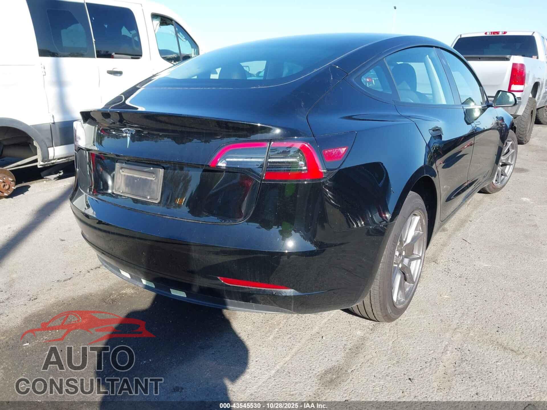 TESLA MODEL 3 2023 - 5YJ3E1EA9PF709737