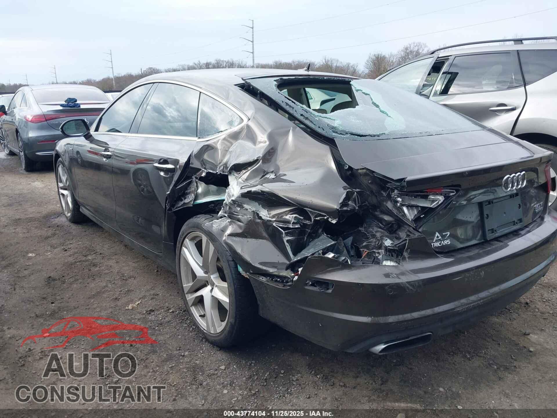 AUDI A7 2017 - WAUW2AFC4HN048060