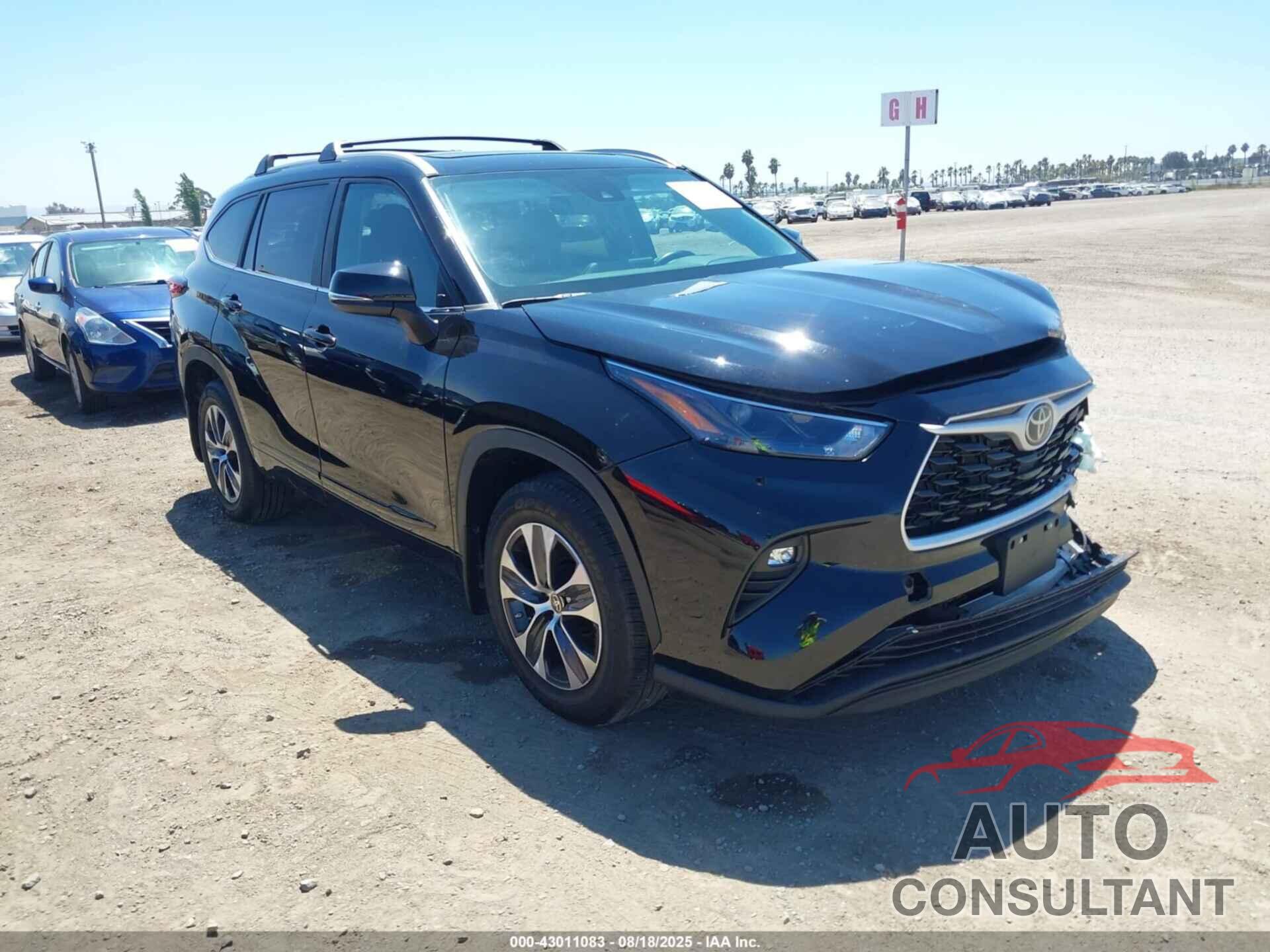 TOYOTA HIGHLANDER 2023 - 5TDKDRAHXPS028918